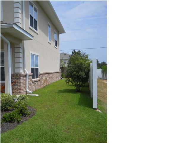 MERIDIAN SQUARE T/H - Residential Lease