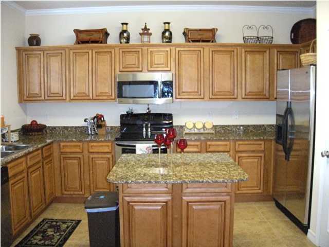 MERIDIAN SQUARE T/H - Residential Lease