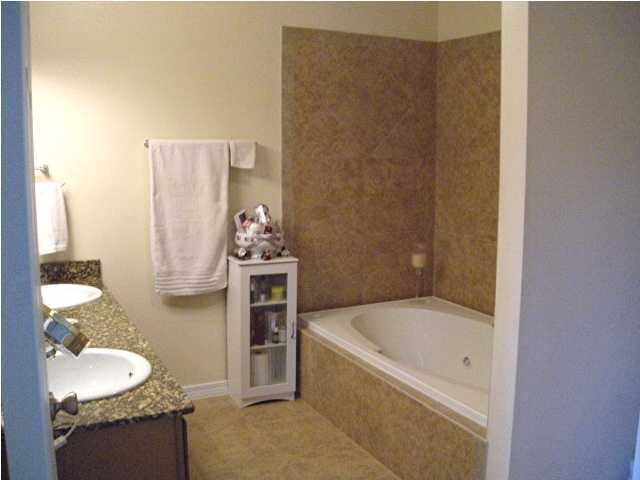 MERIDIAN SQUARE T/H - Residential Lease
