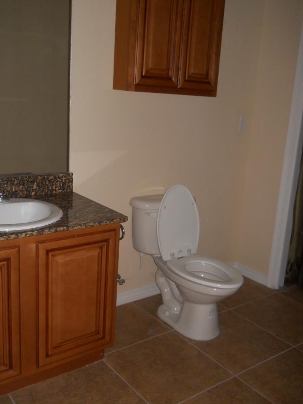 MERIDIAN SQUARE T/H - Residential Lease