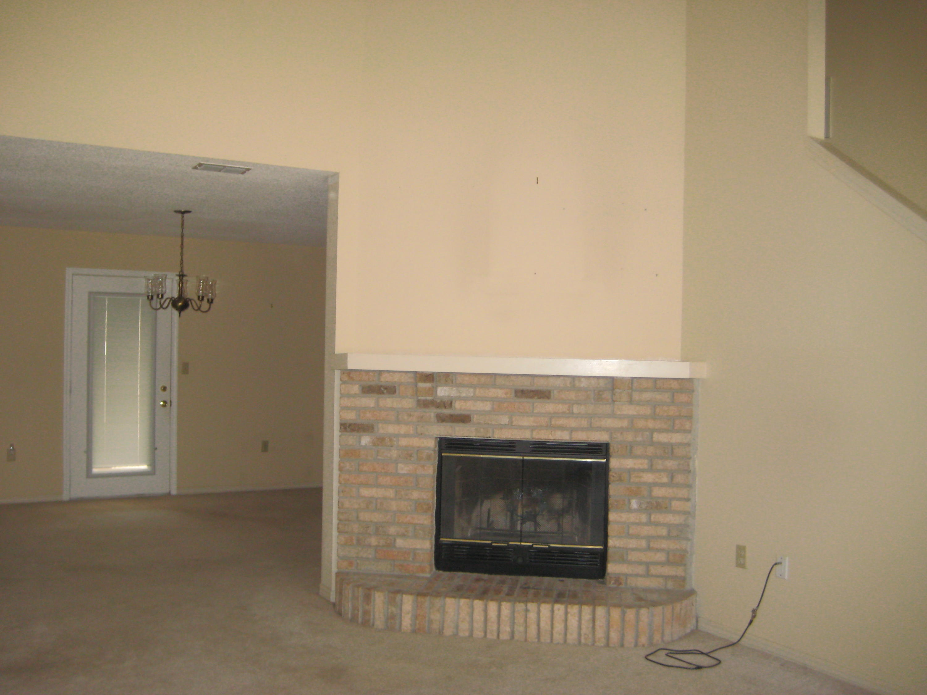 VALLEY T/H - Residential Lease
