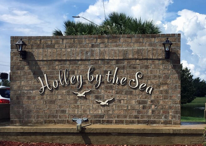 HOLLEY BY THE SEA - Land