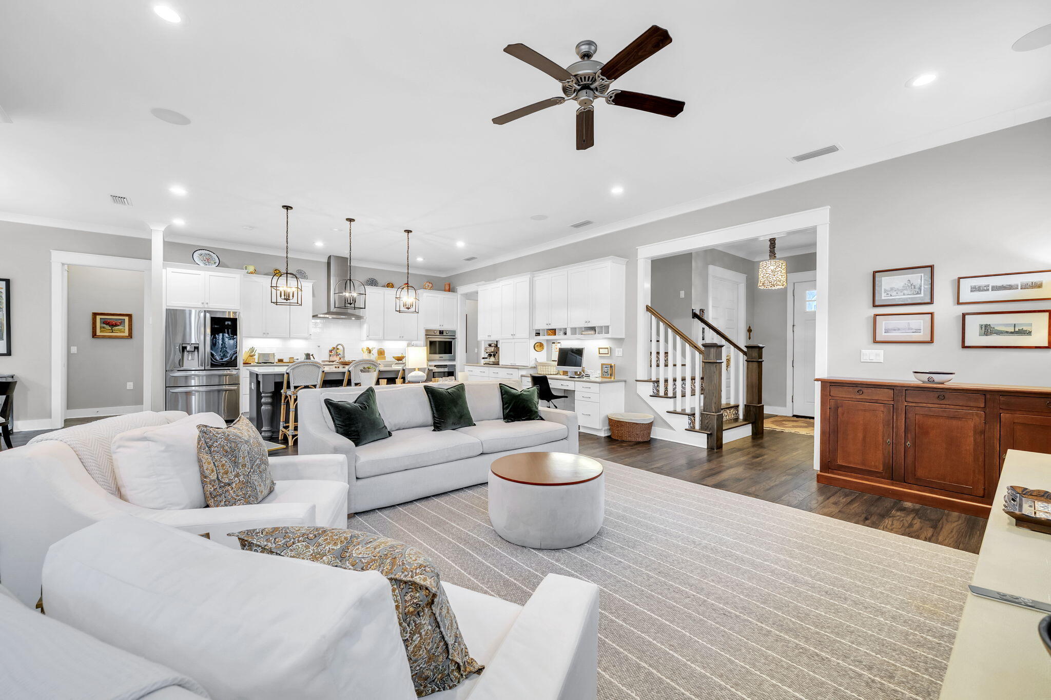 WATERS EDGE - Residential