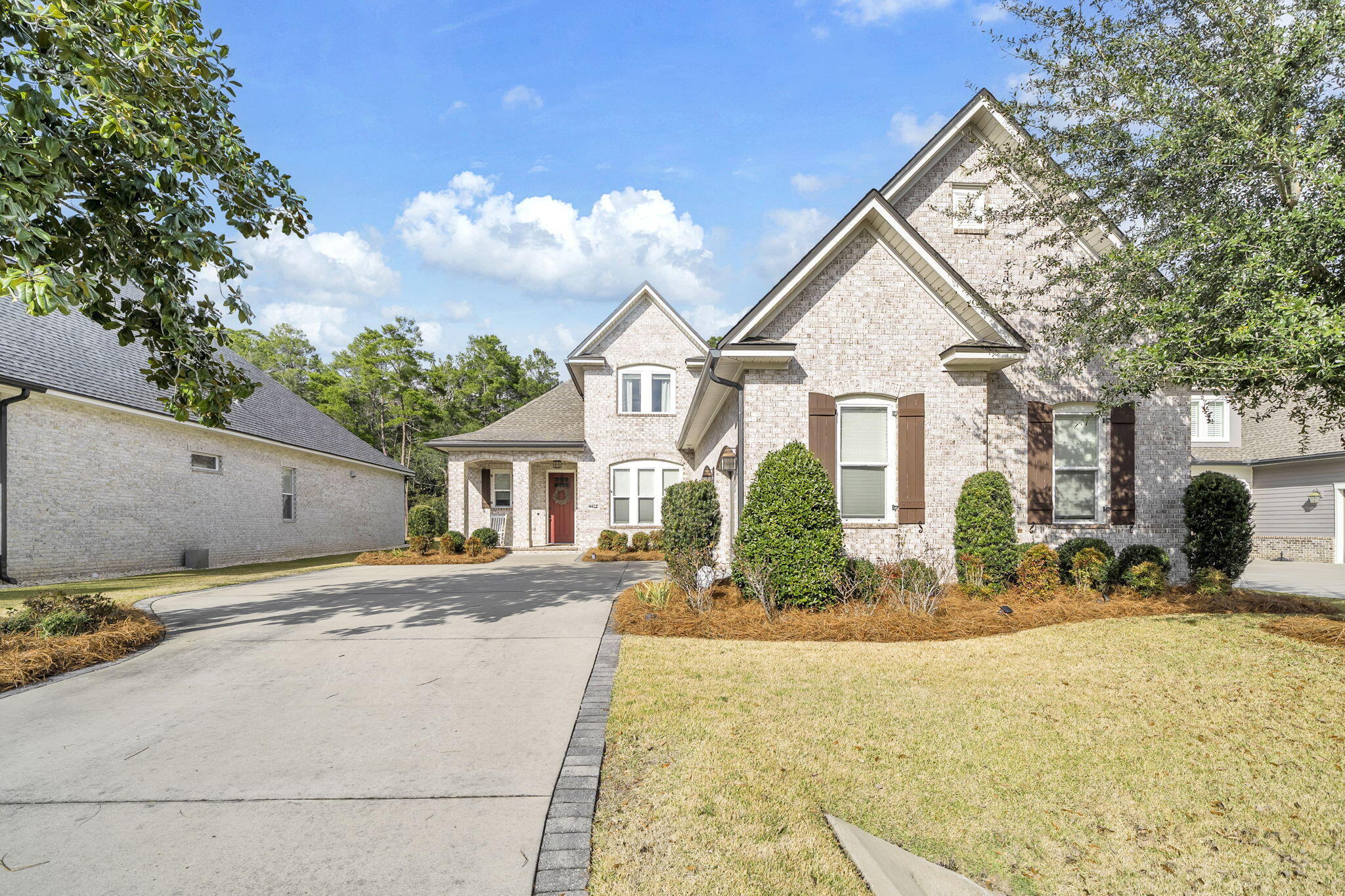 WATERS EDGE - Residential