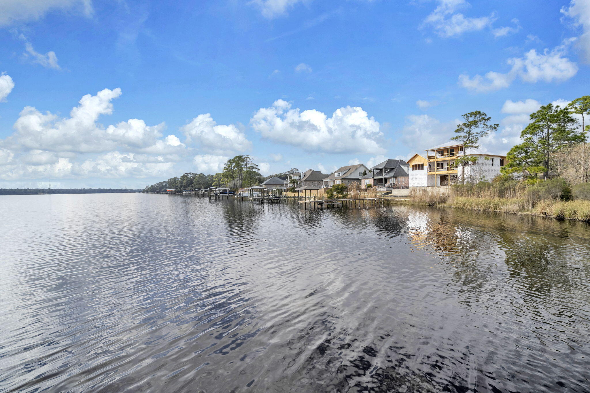 WATERS EDGE - Residential