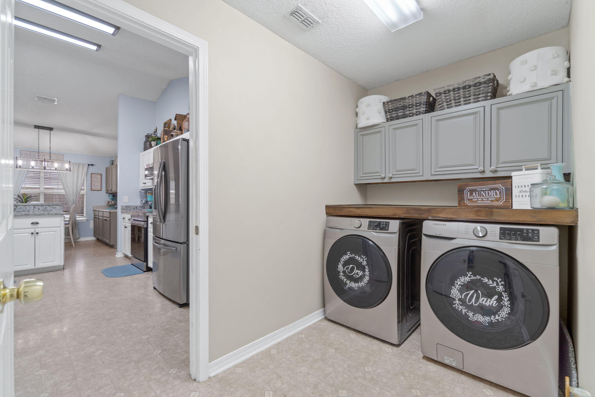 HAMPTON RIDGE ESTATES - Residential
