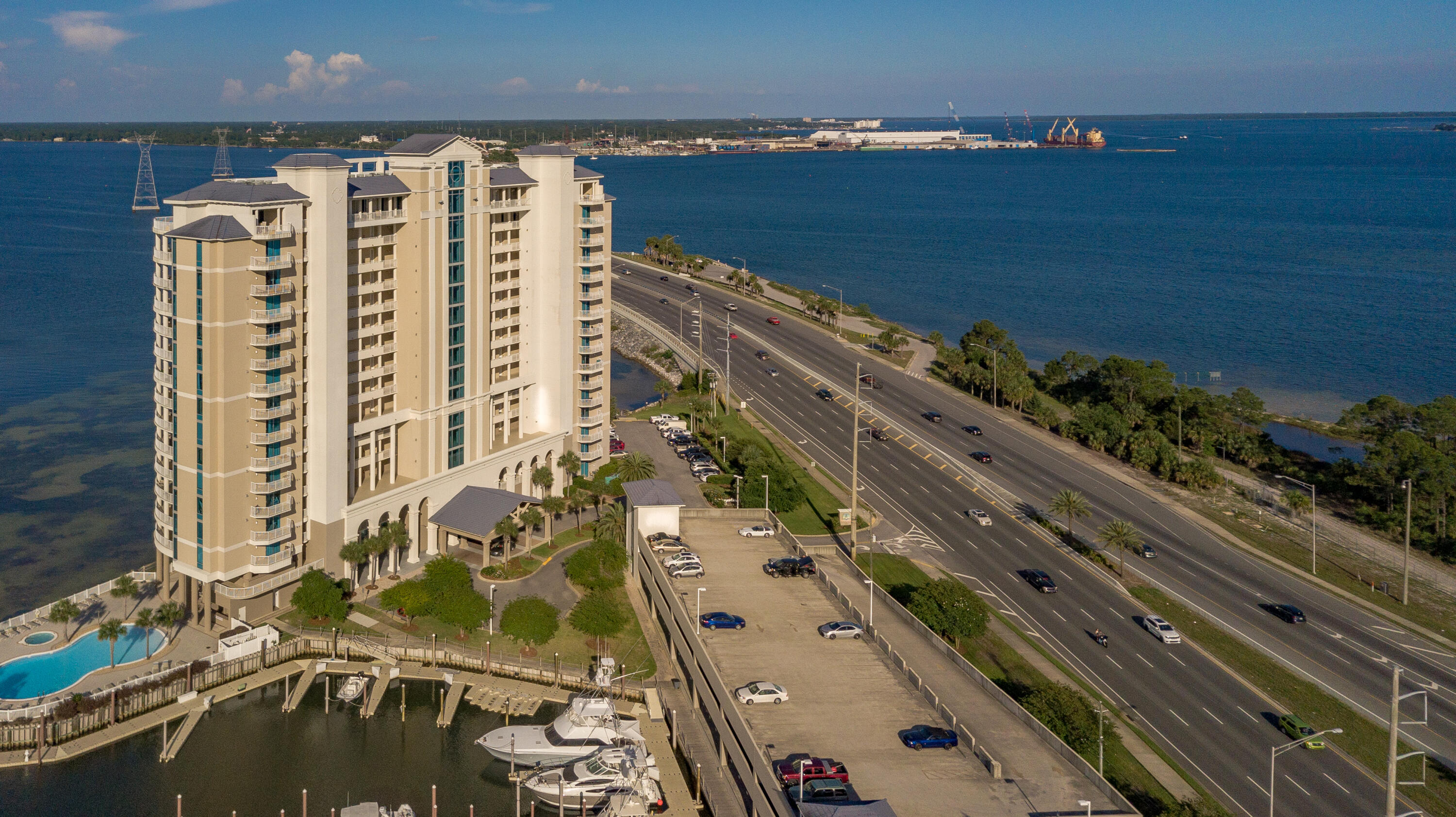 MARINA LANDING - Residential