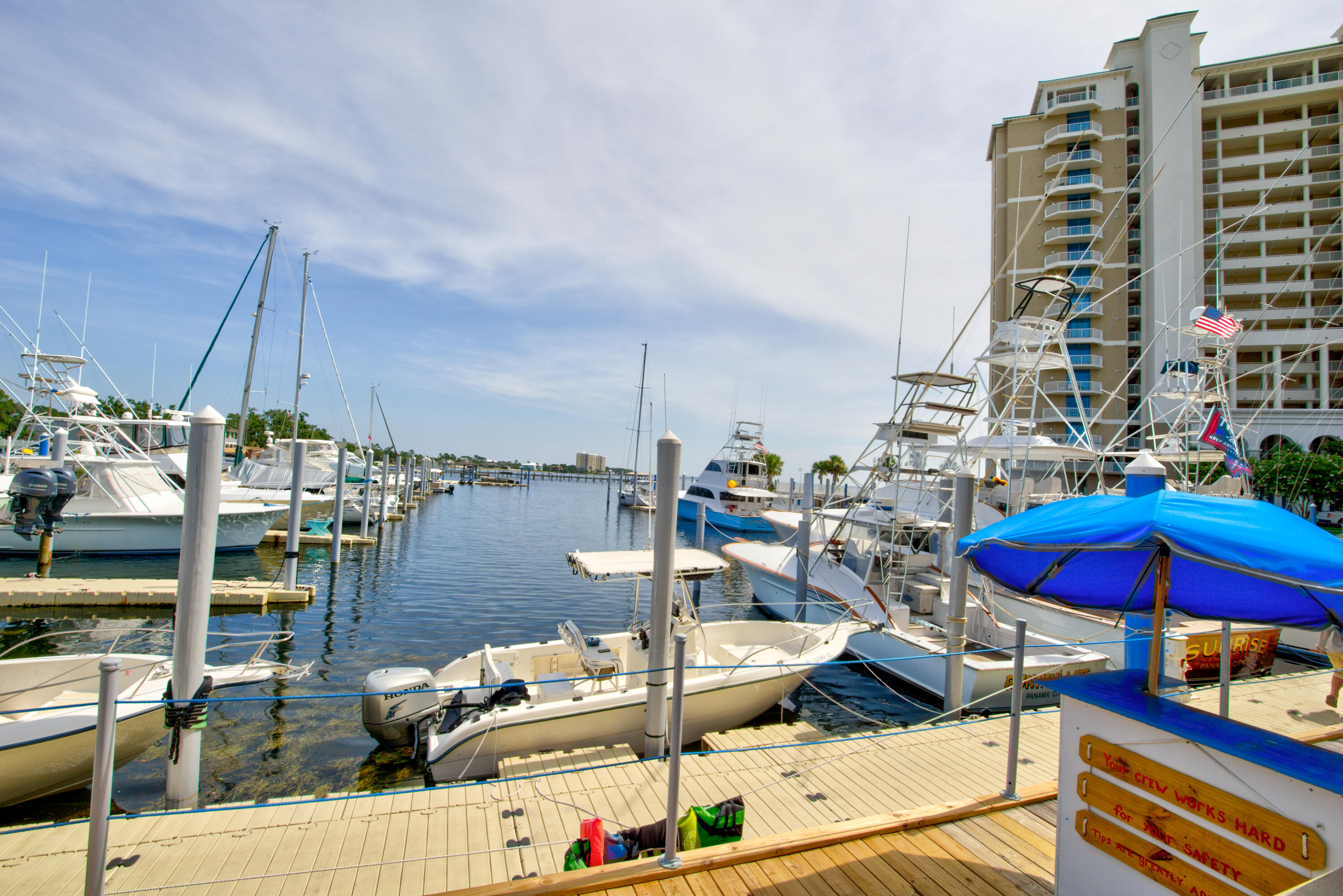 MARINA LANDING - Residential
