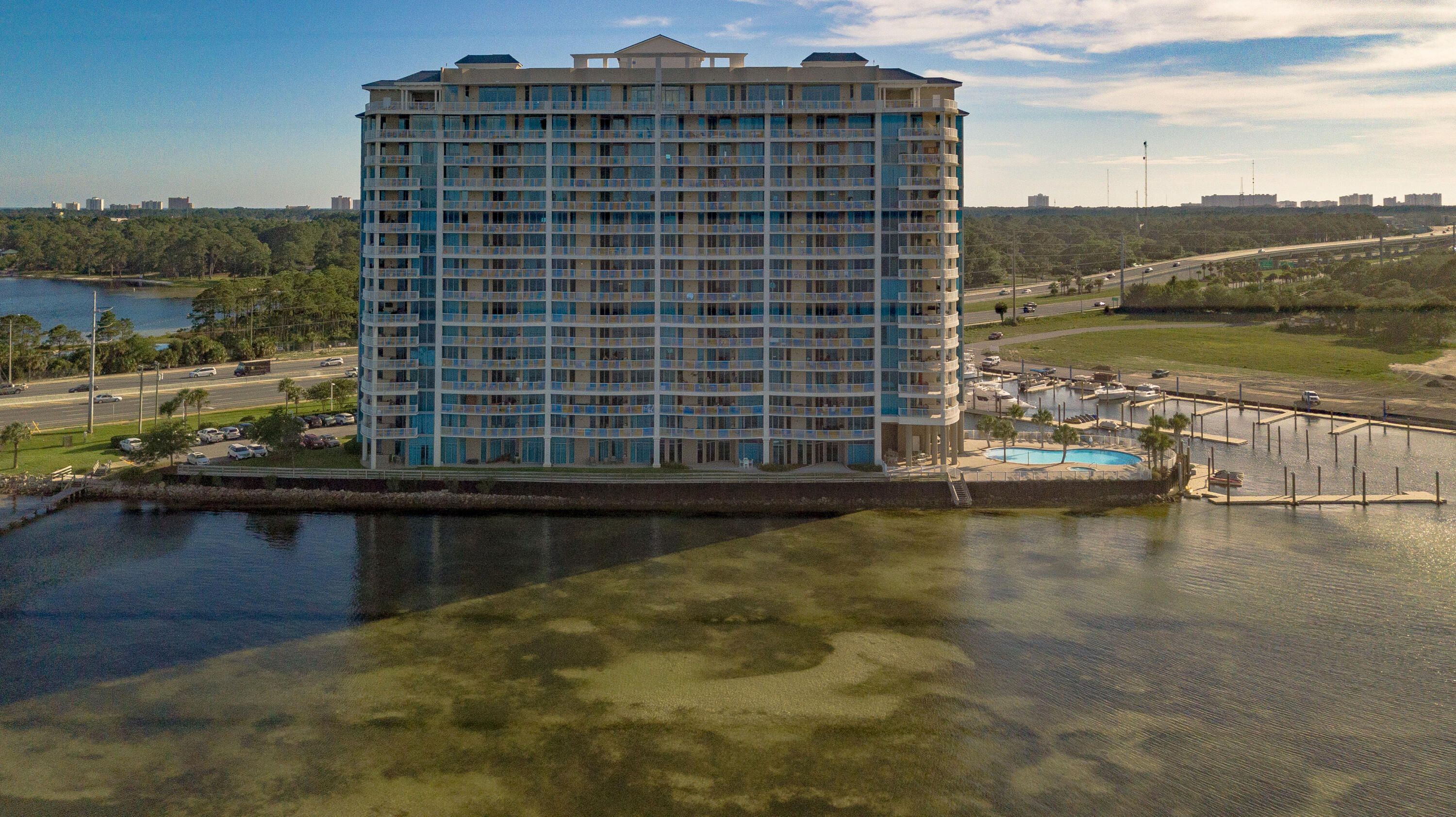 MARINA LANDING - Residential