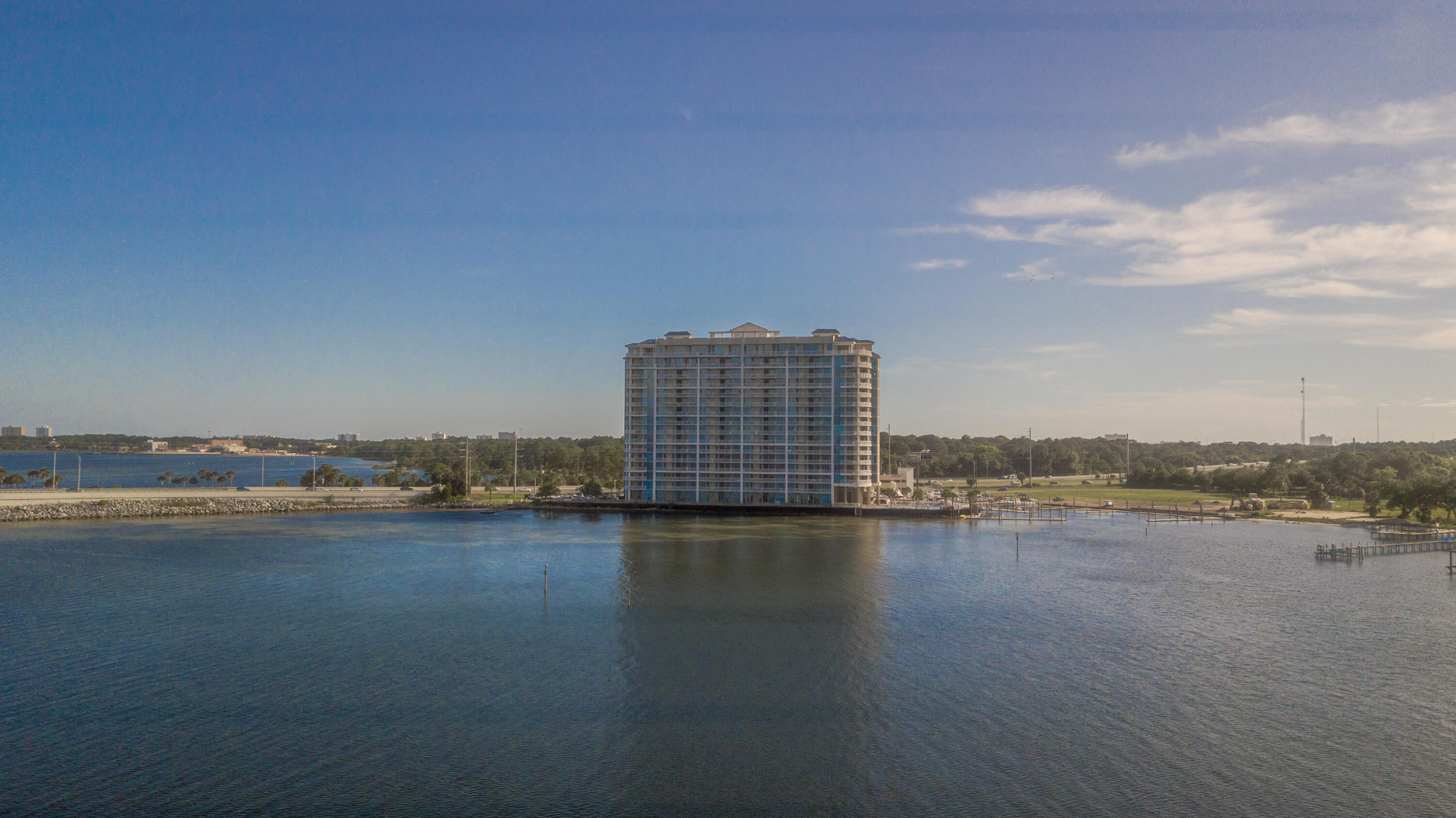 MARINA LANDING - Residential