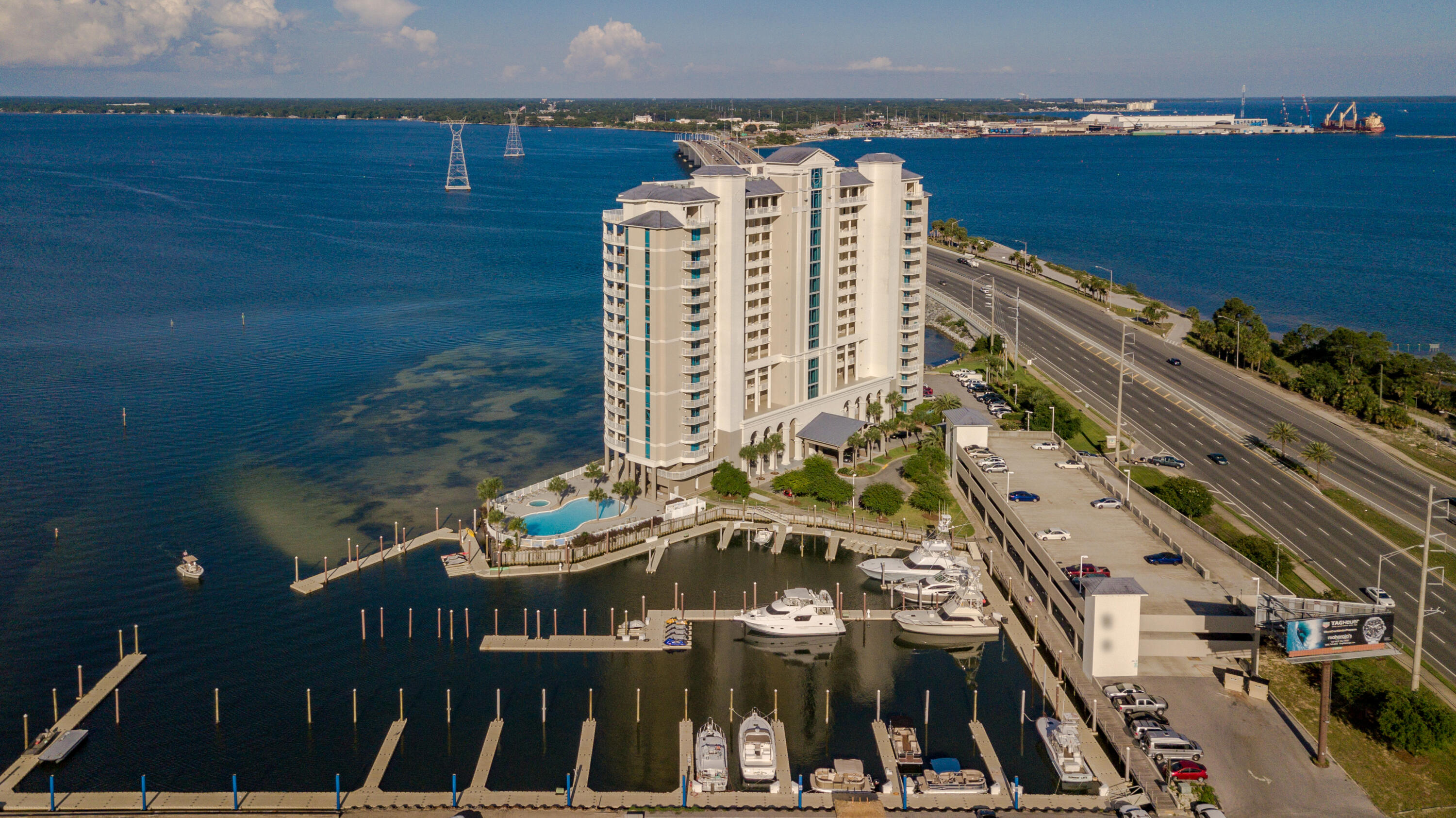 MARINA LANDING - Residential