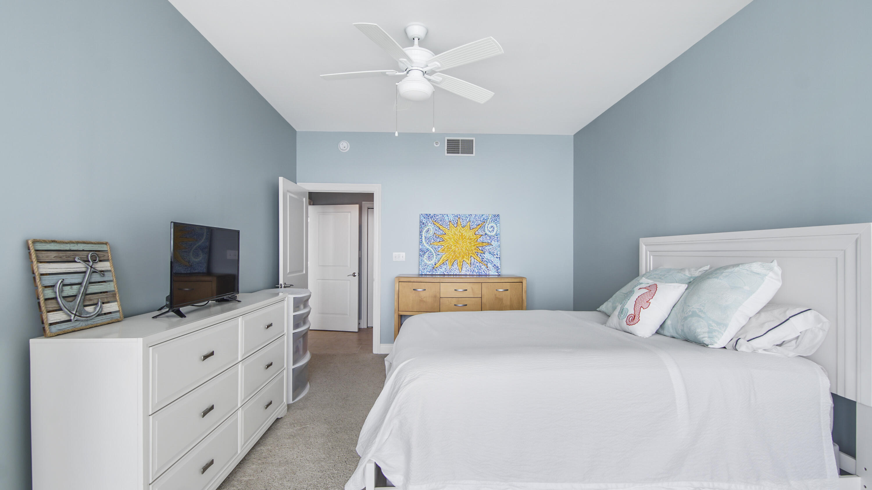 MARINA LANDING - Residential