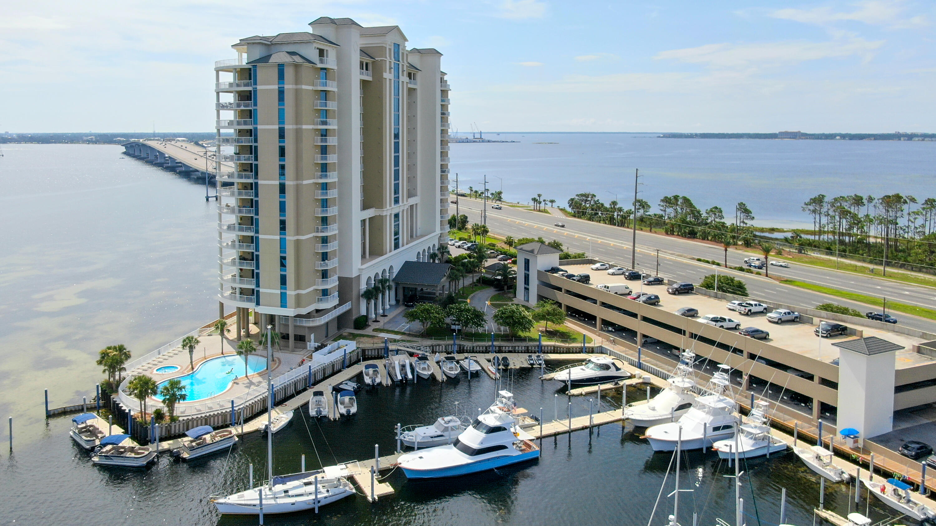 MARINA LANDING - Residential