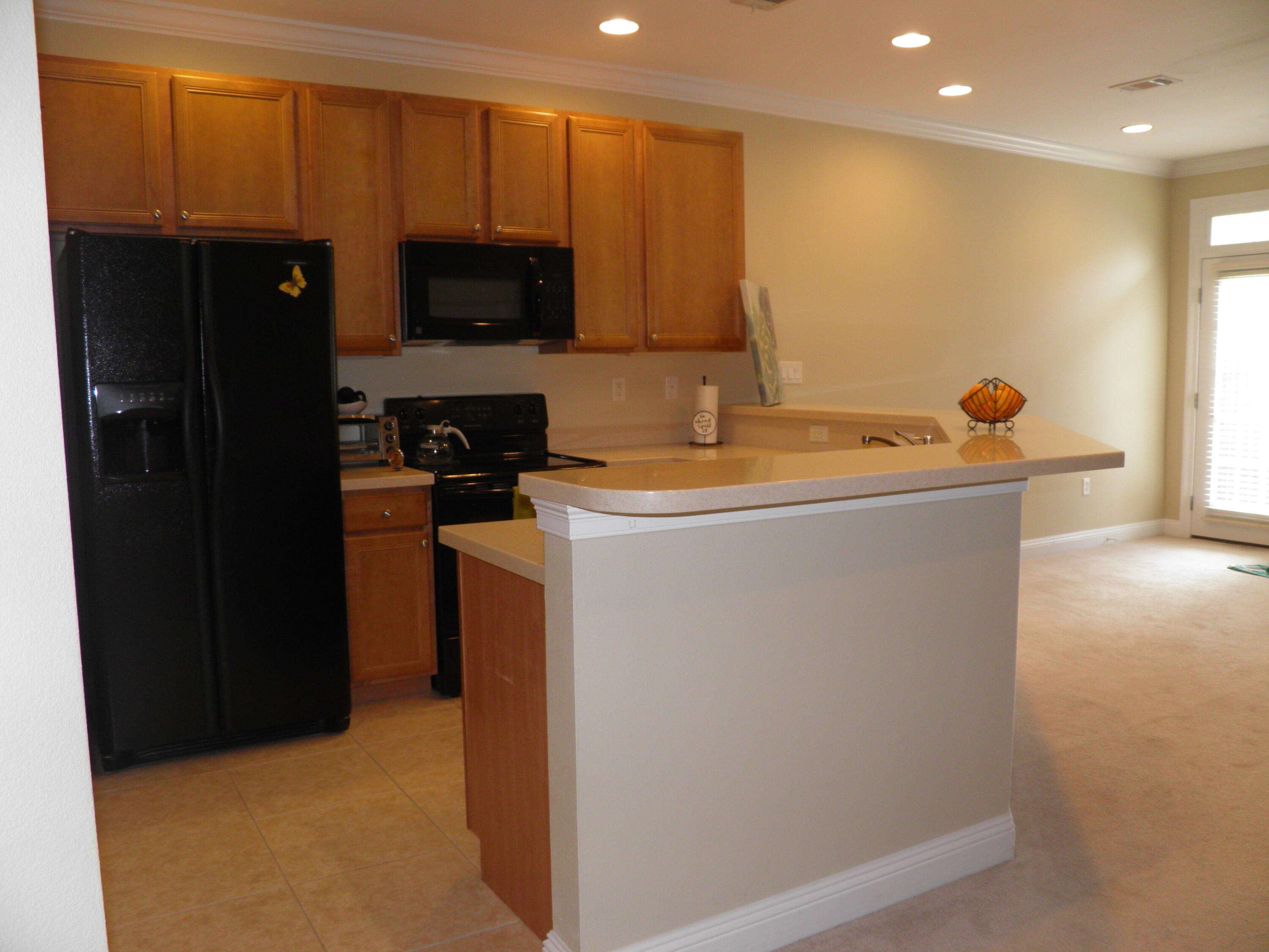 WALTON OAKS - Residential Lease