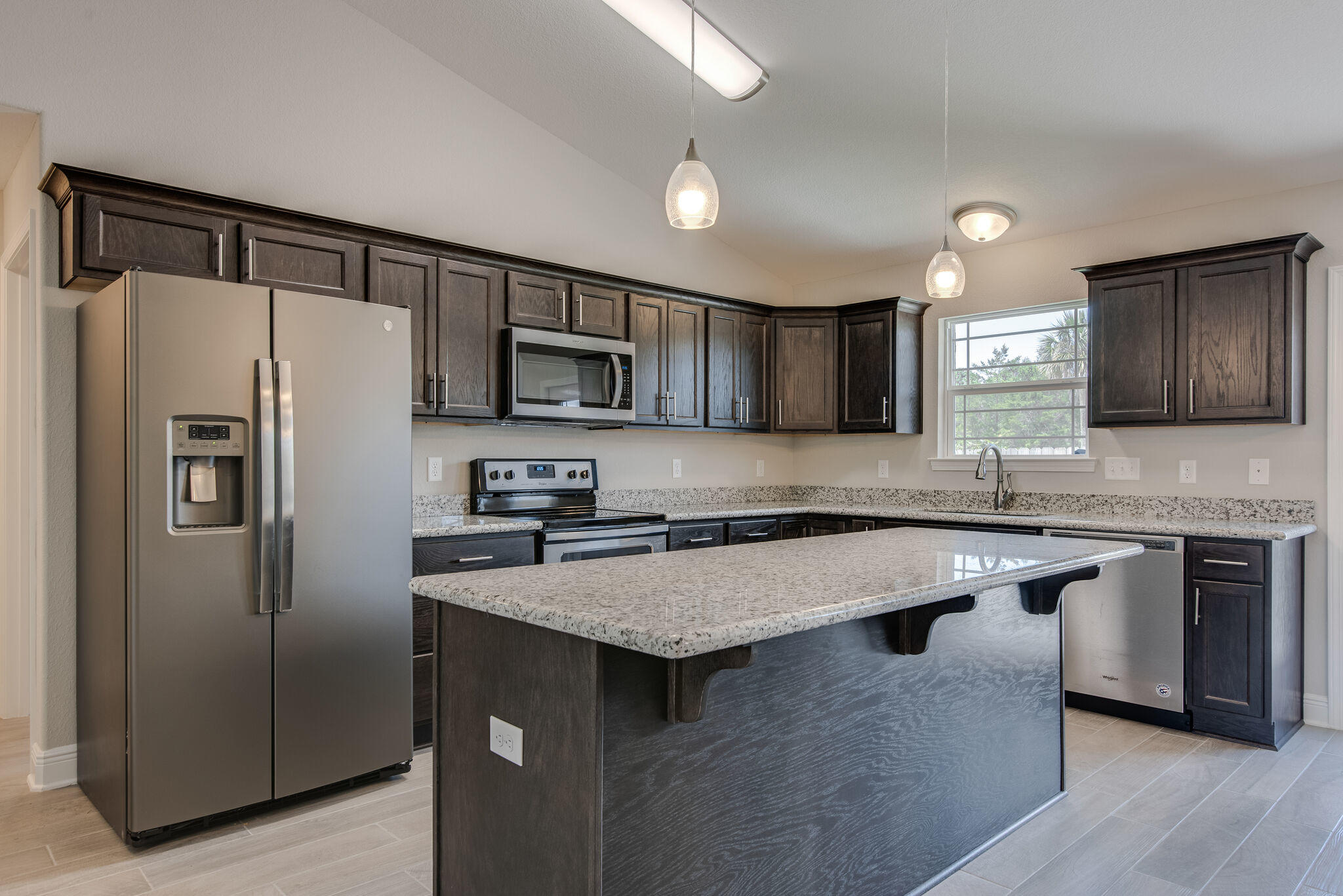 BELLA VISTA - Residential Lease