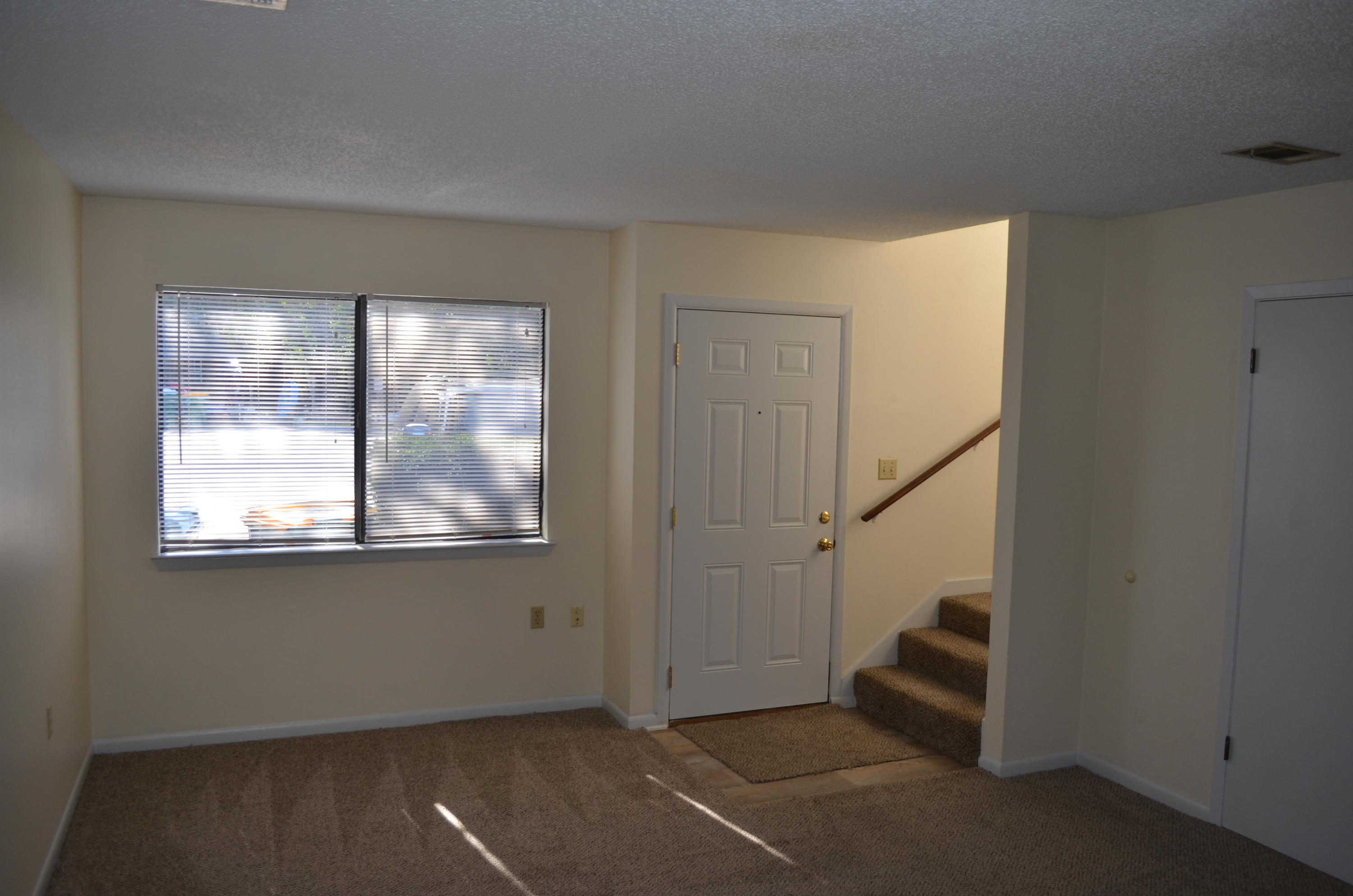 LIVEOAK S/D - Residential Lease