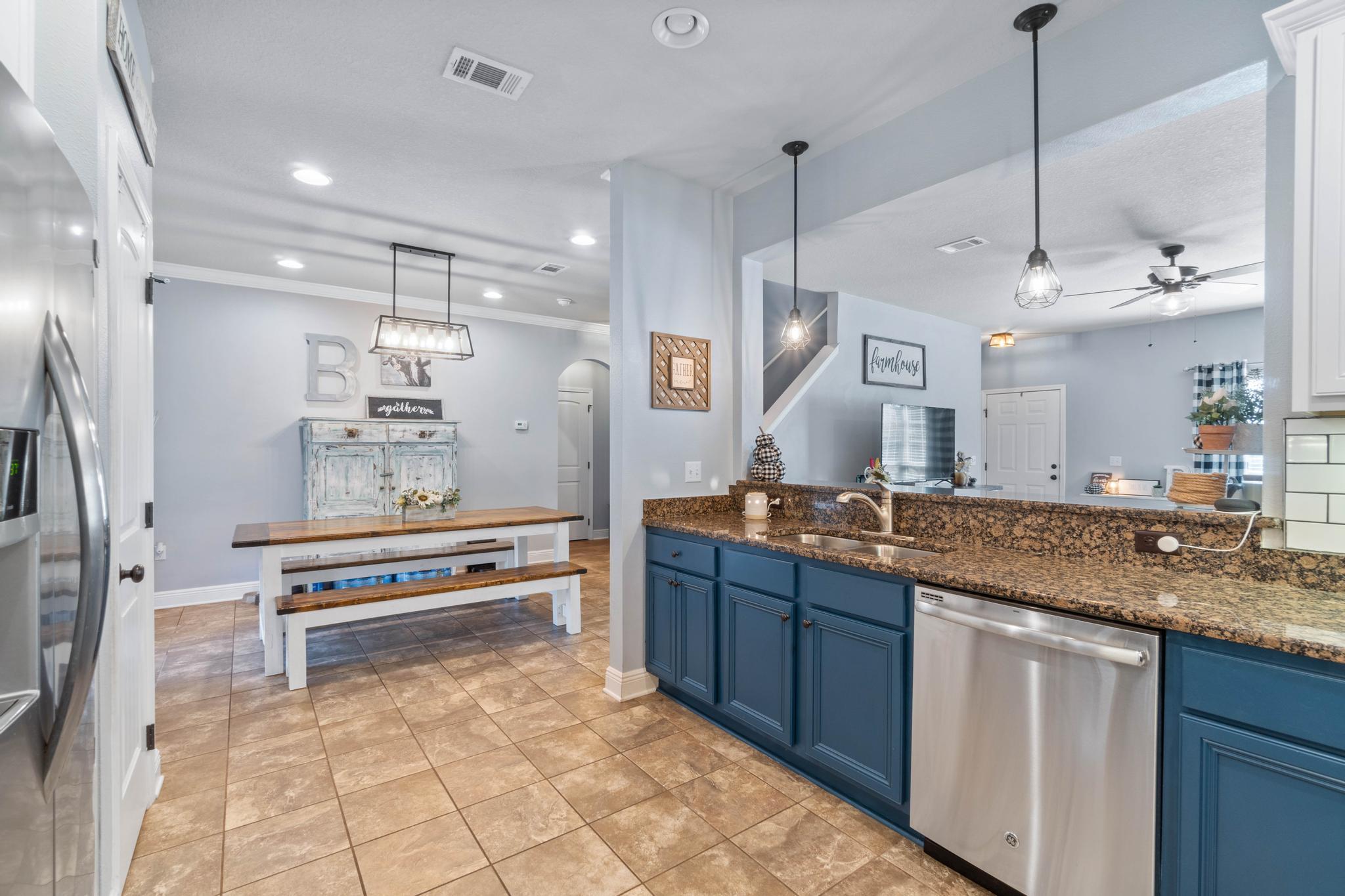 WATERFORD SOUND - Residential