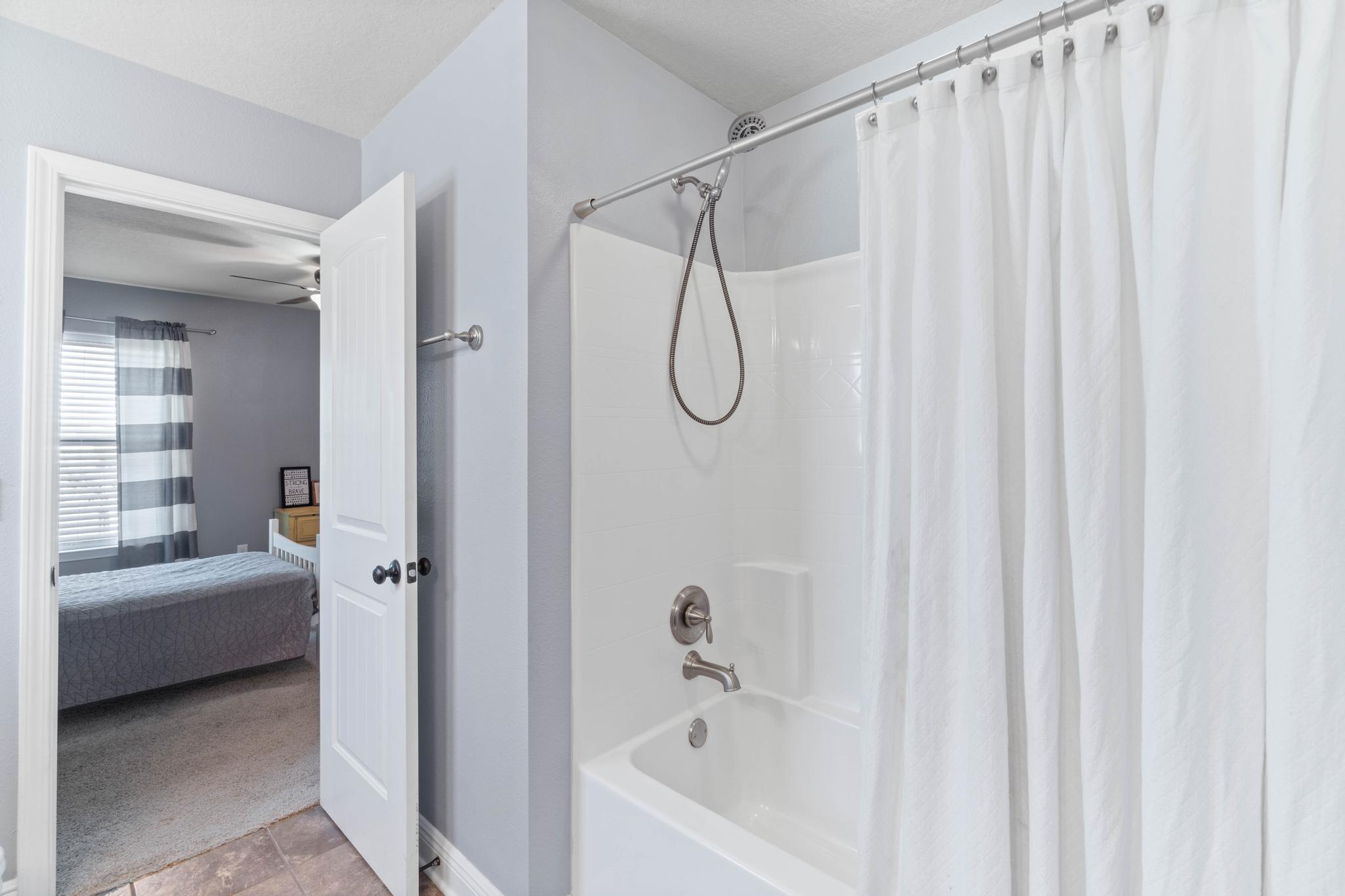 WATERFORD SOUND - Residential