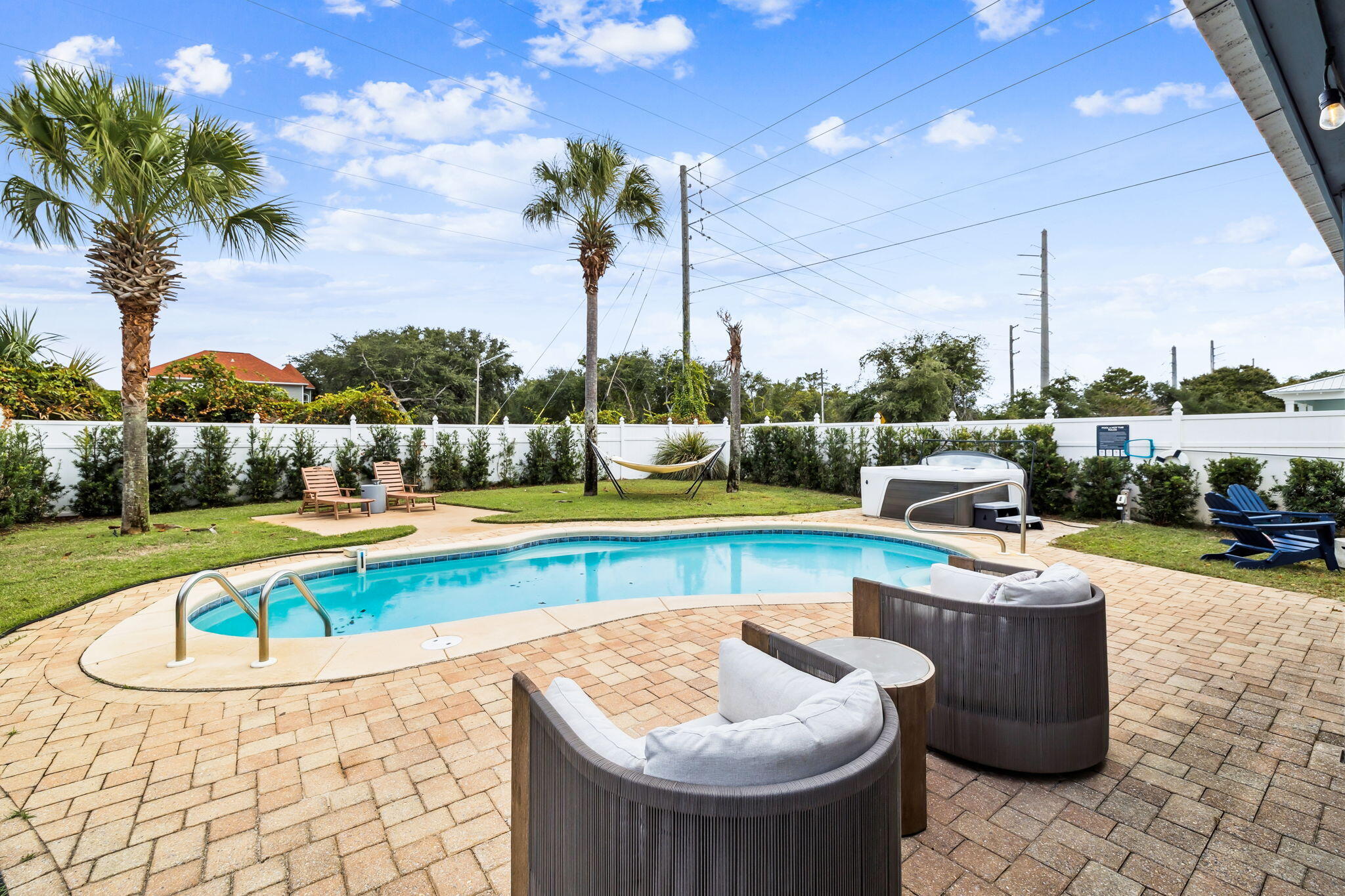 CRYSTAL BEACH - Residential
