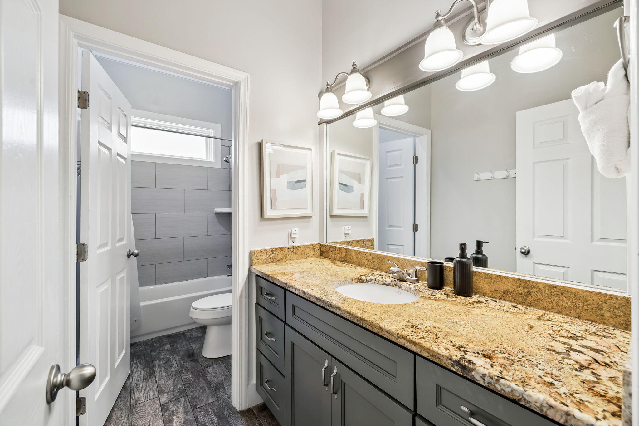 CRYSTAL BEACH - Residential