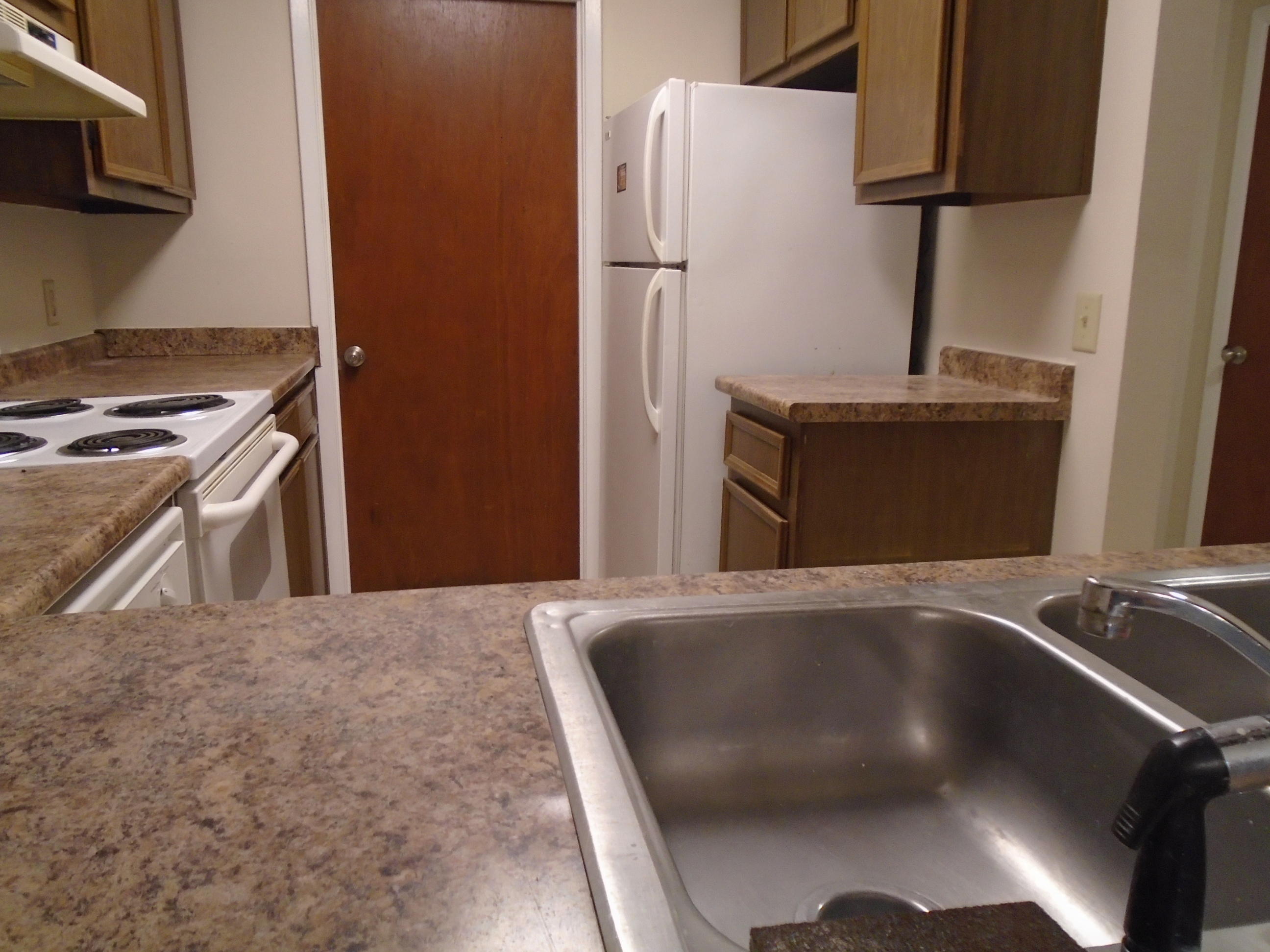 PARTIN BROOKS S/D - Residential Lease