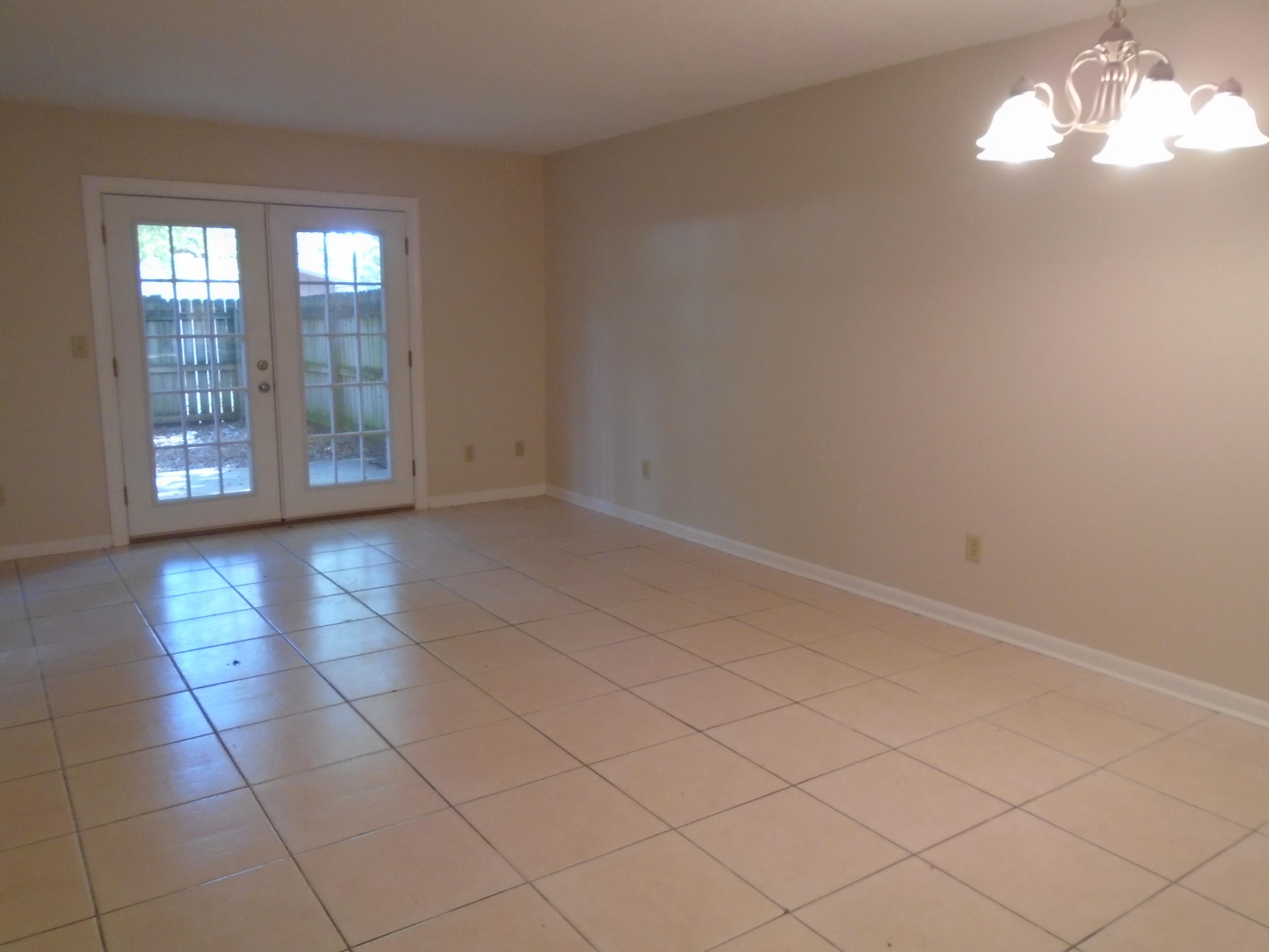 PARTIN BROOKS S/D - Residential Lease