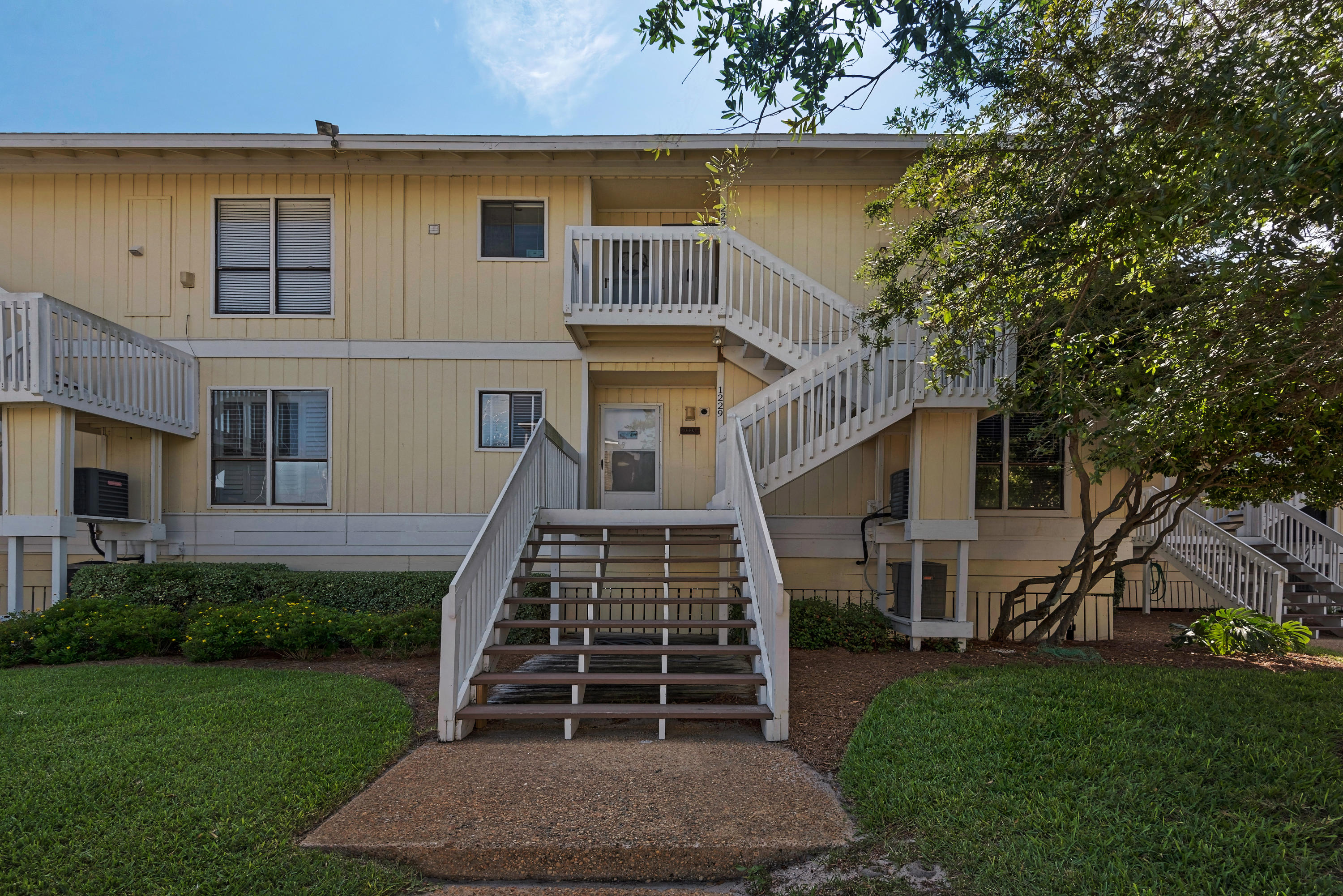 SANDPIPER COVE PH 04 - Residential