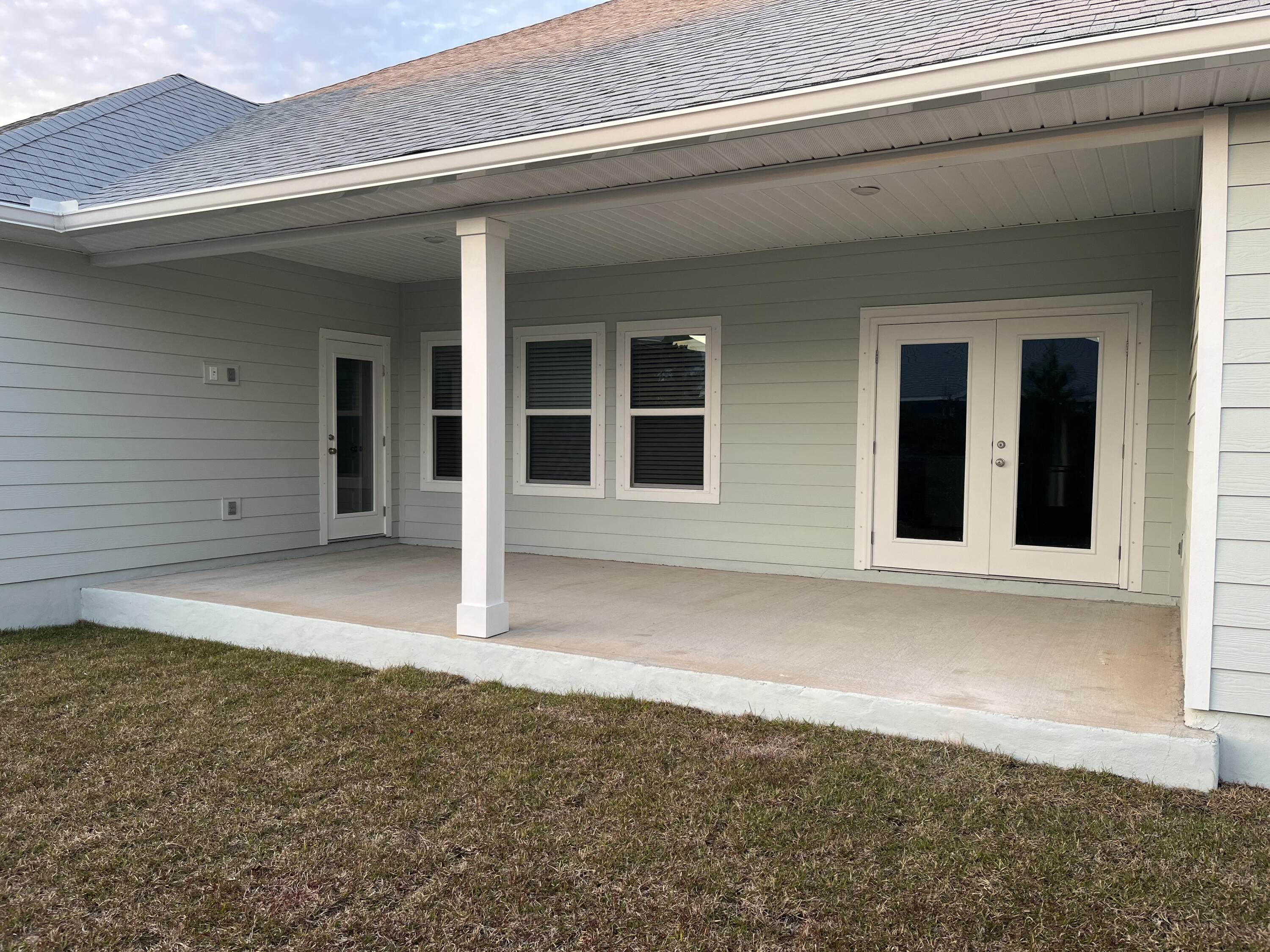 Ocean Estates - Residential Lease