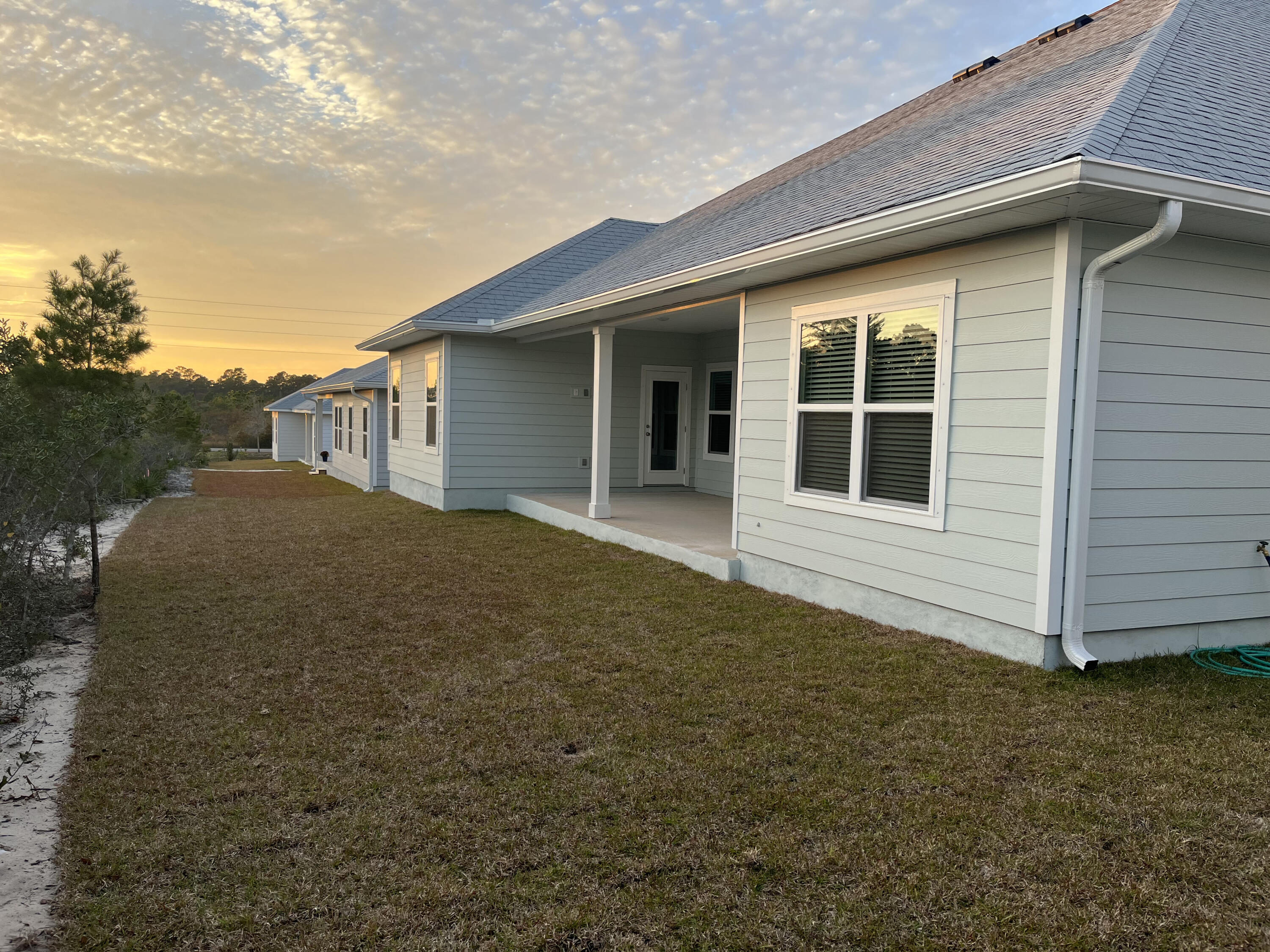 Ocean Estates - Residential Lease