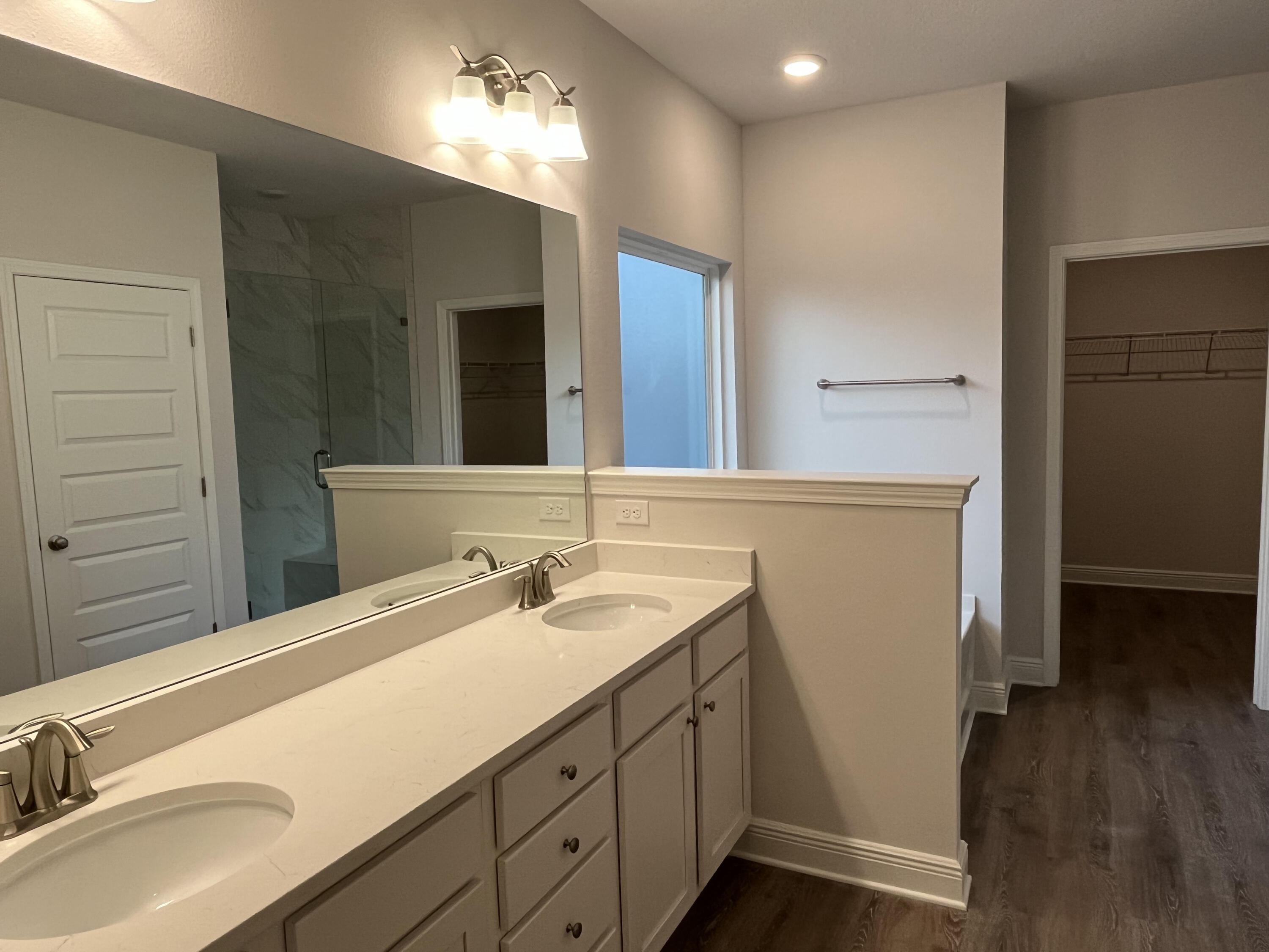 Ocean Estates - Residential Lease