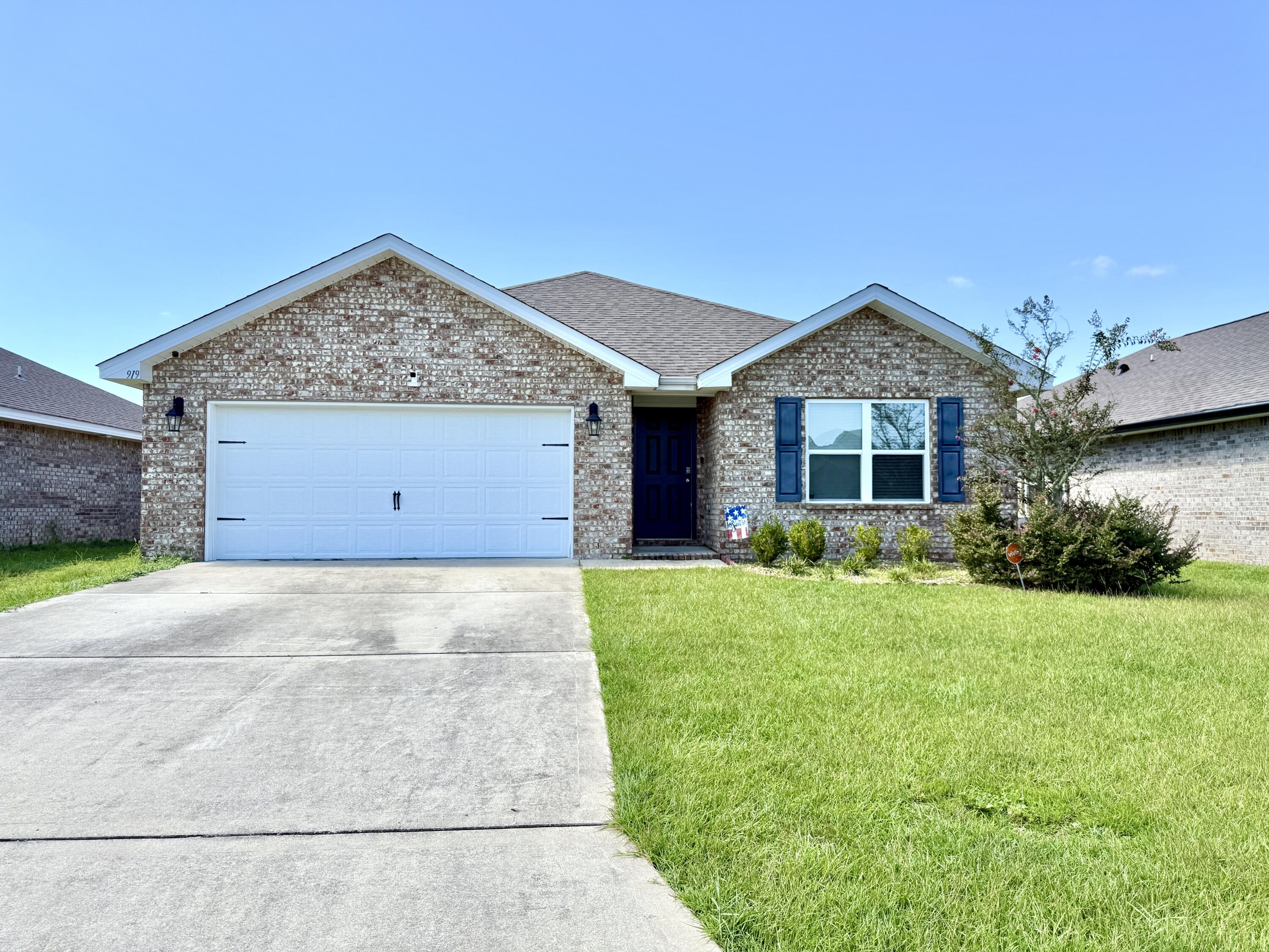 Redstone Commons - Residential Lease