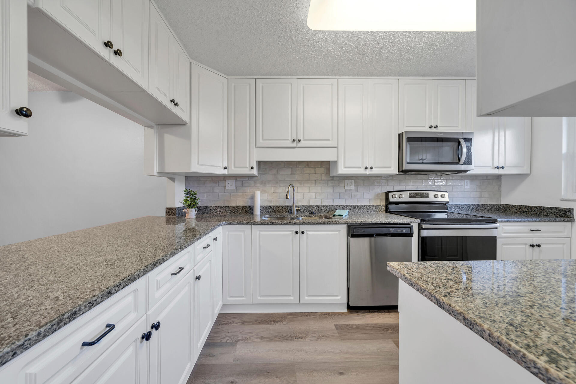 CENTURY PARK WEST - Residential Lease
