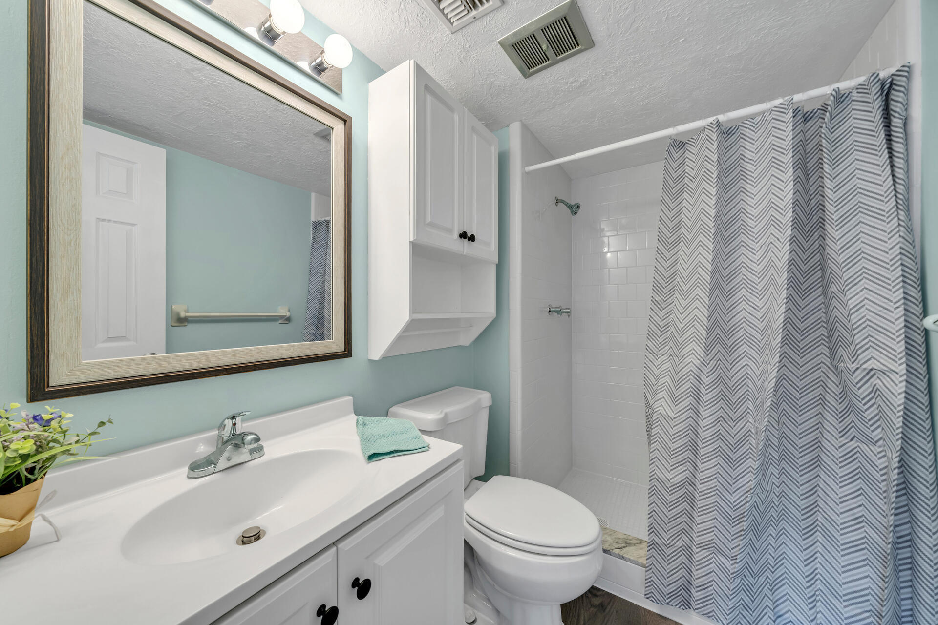 CENTURY PARK WEST - Residential Lease
