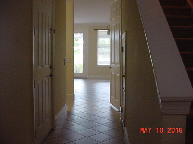 EAGLE BAY - Residential Lease