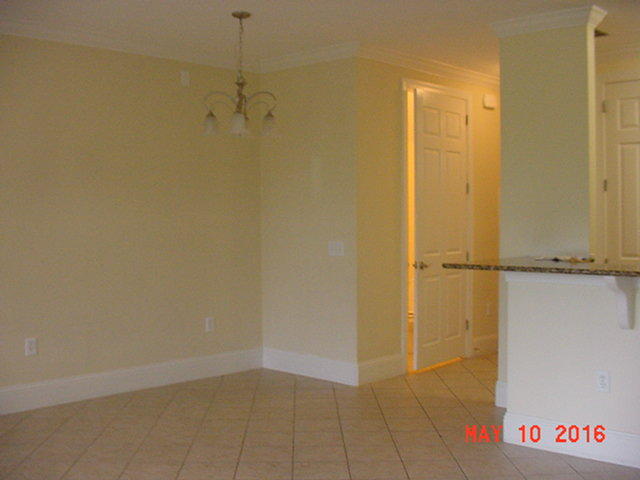 EAGLE BAY - Residential Lease