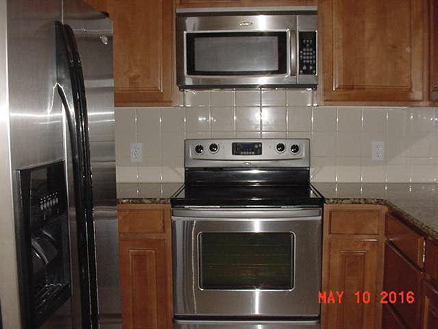 EAGLE BAY - Residential Lease