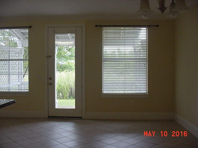 EAGLE BAY - Residential Lease
