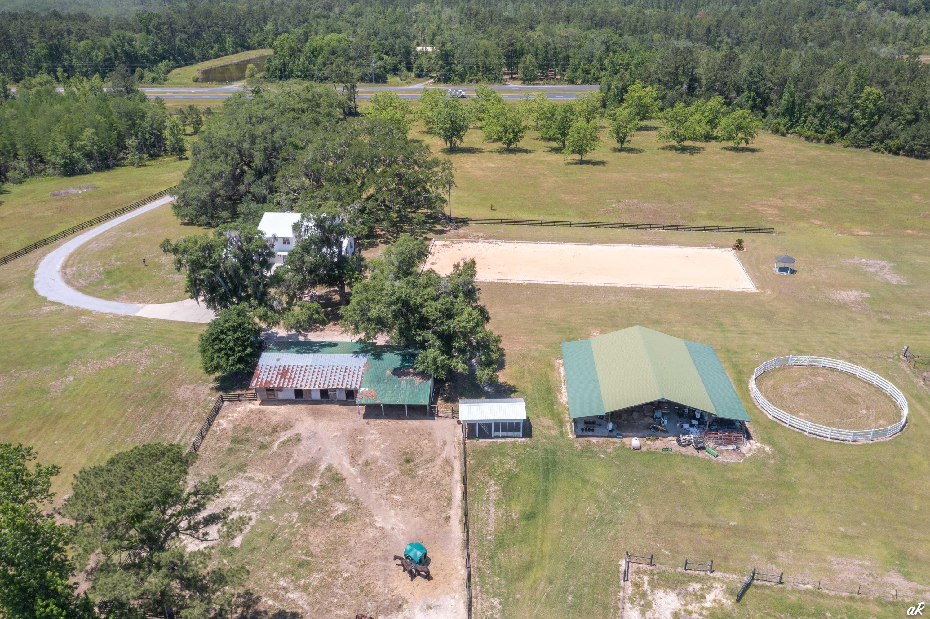 NO RECORDED SUBDIVISION - Residential