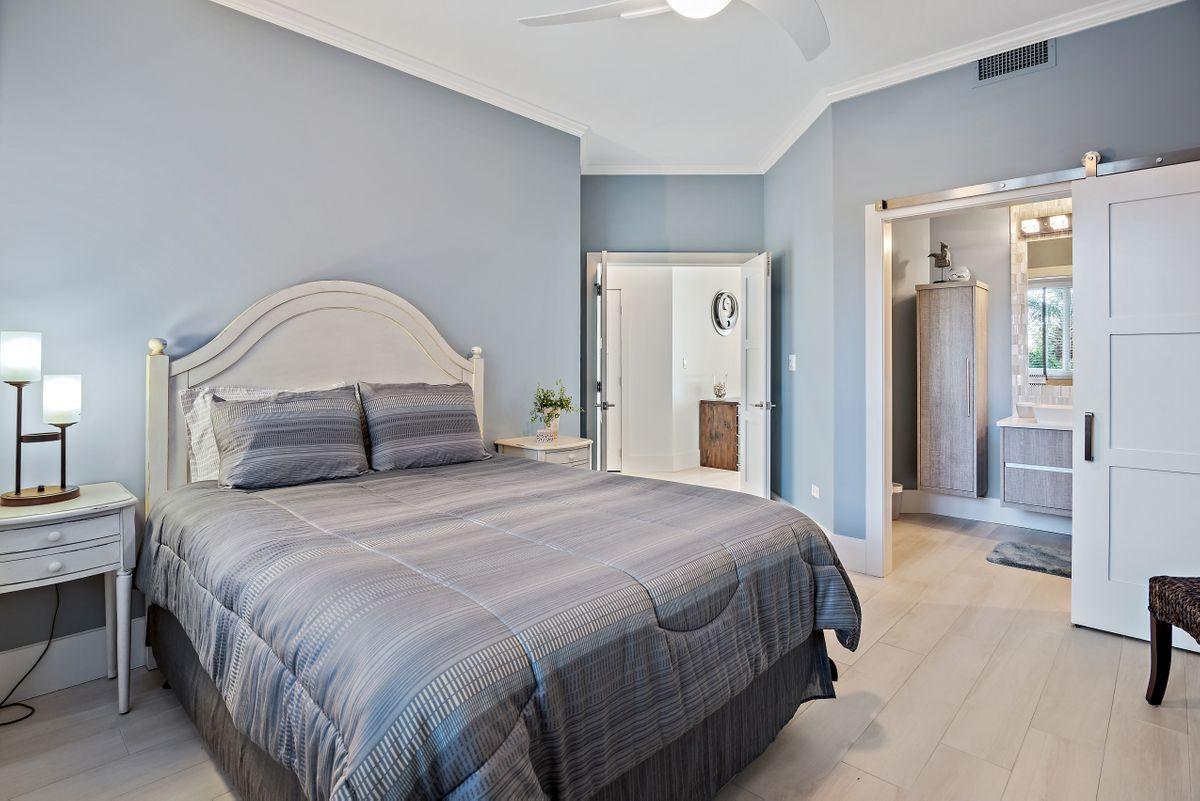 HIDDEN DUNES GRAND VILLAS - Residential