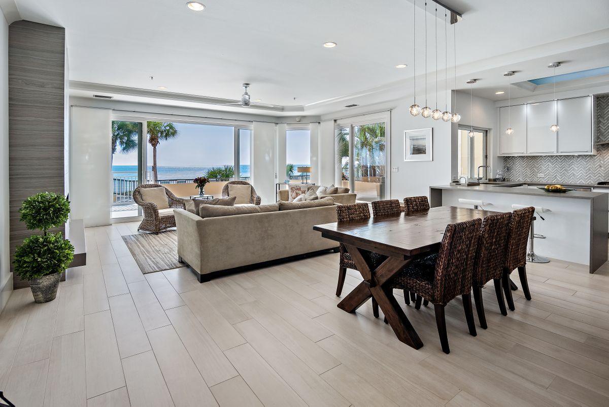 HIDDEN DUNES GRAND VILLAS - Residential