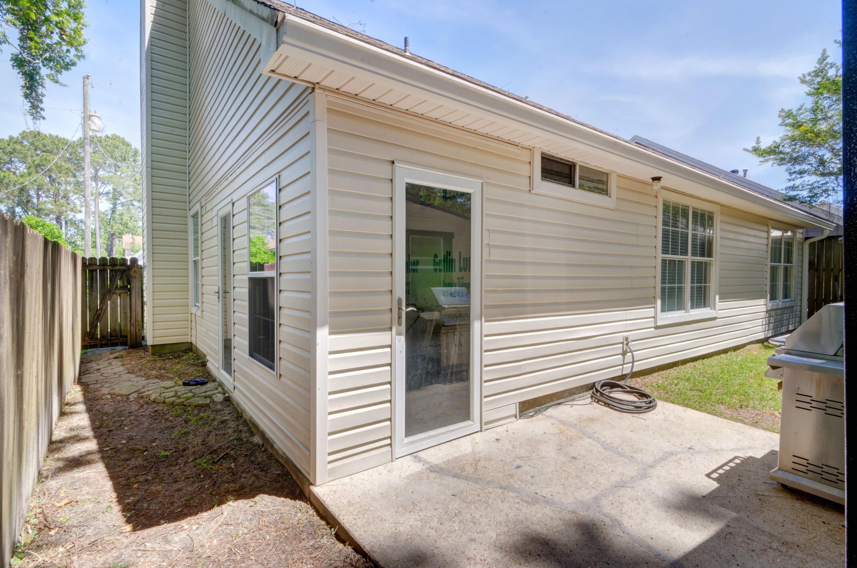 SADDLE CREEK - Residential