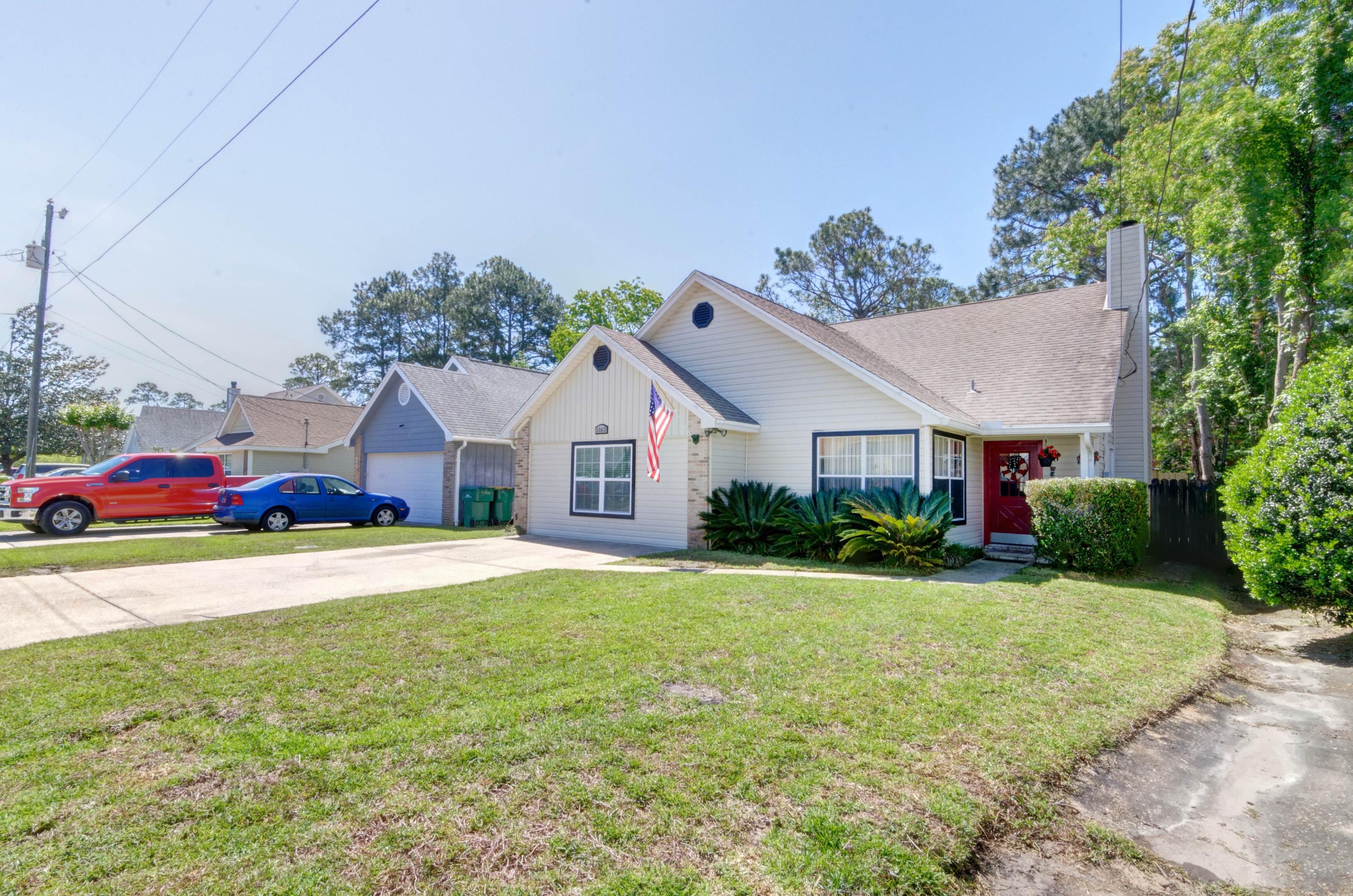 SADDLE CREEK - Residential
