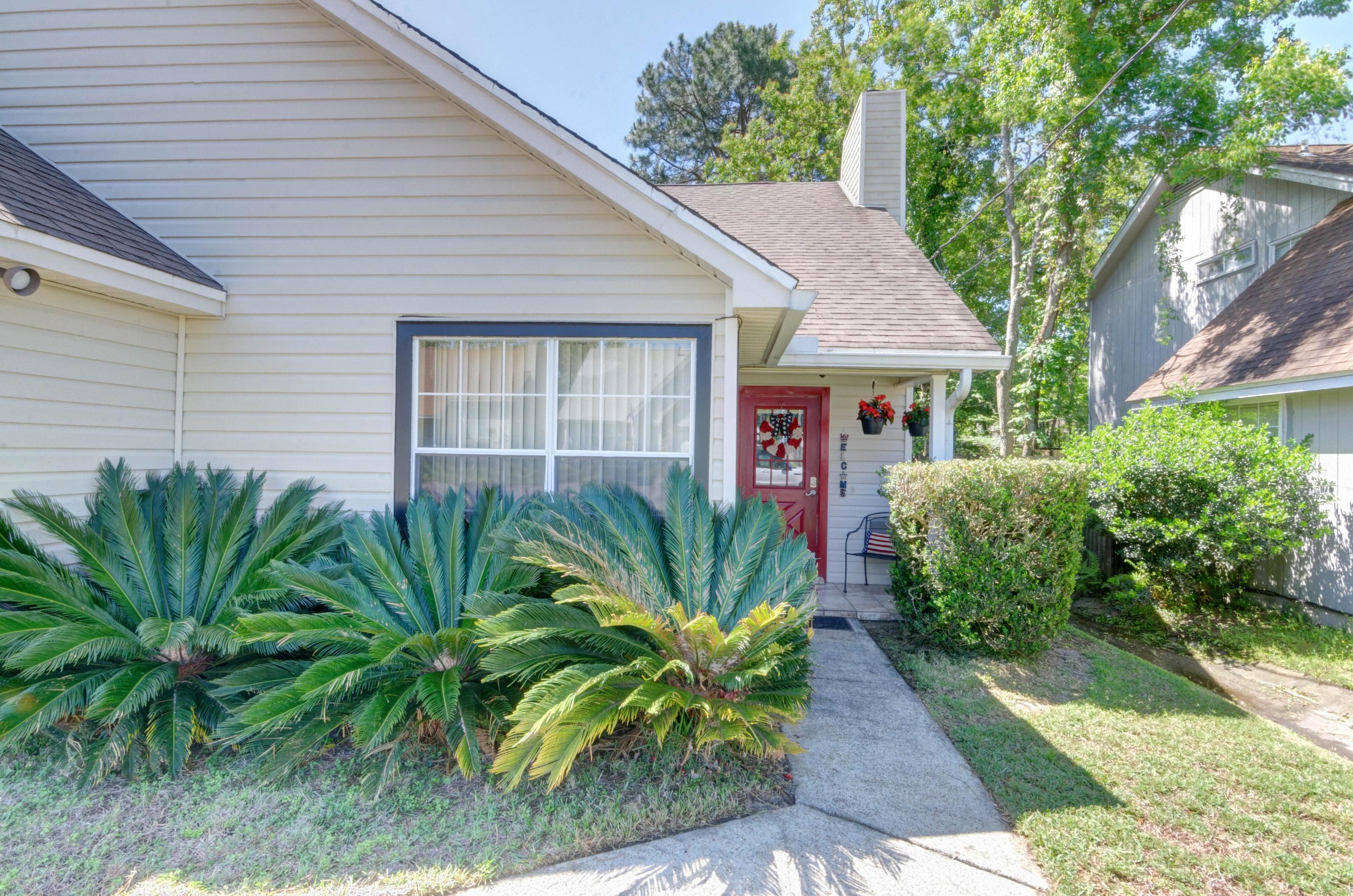 SADDLE CREEK - Residential