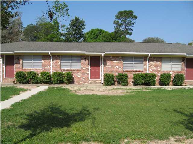 2 Bedrooms/1 Bath with living room/dining room combo is approximately 6 miles from Eglin AFB. Rent includes yard service and maintenance, as well as, sewer. Sorry, no pets allowed and no smoking. Security Deposit is $1692.50.