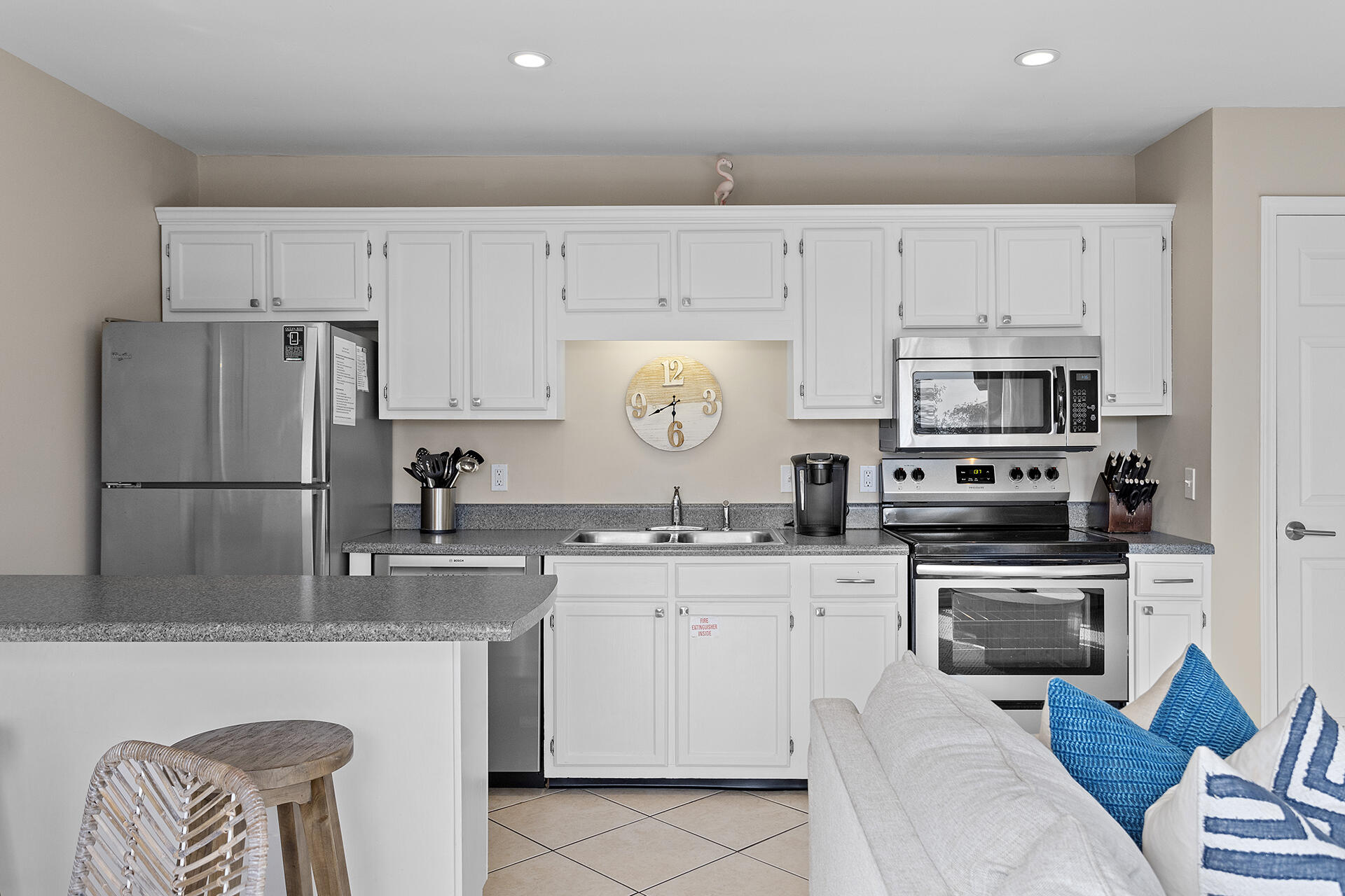 INLET DUNES CONDO PH 1 - Residential