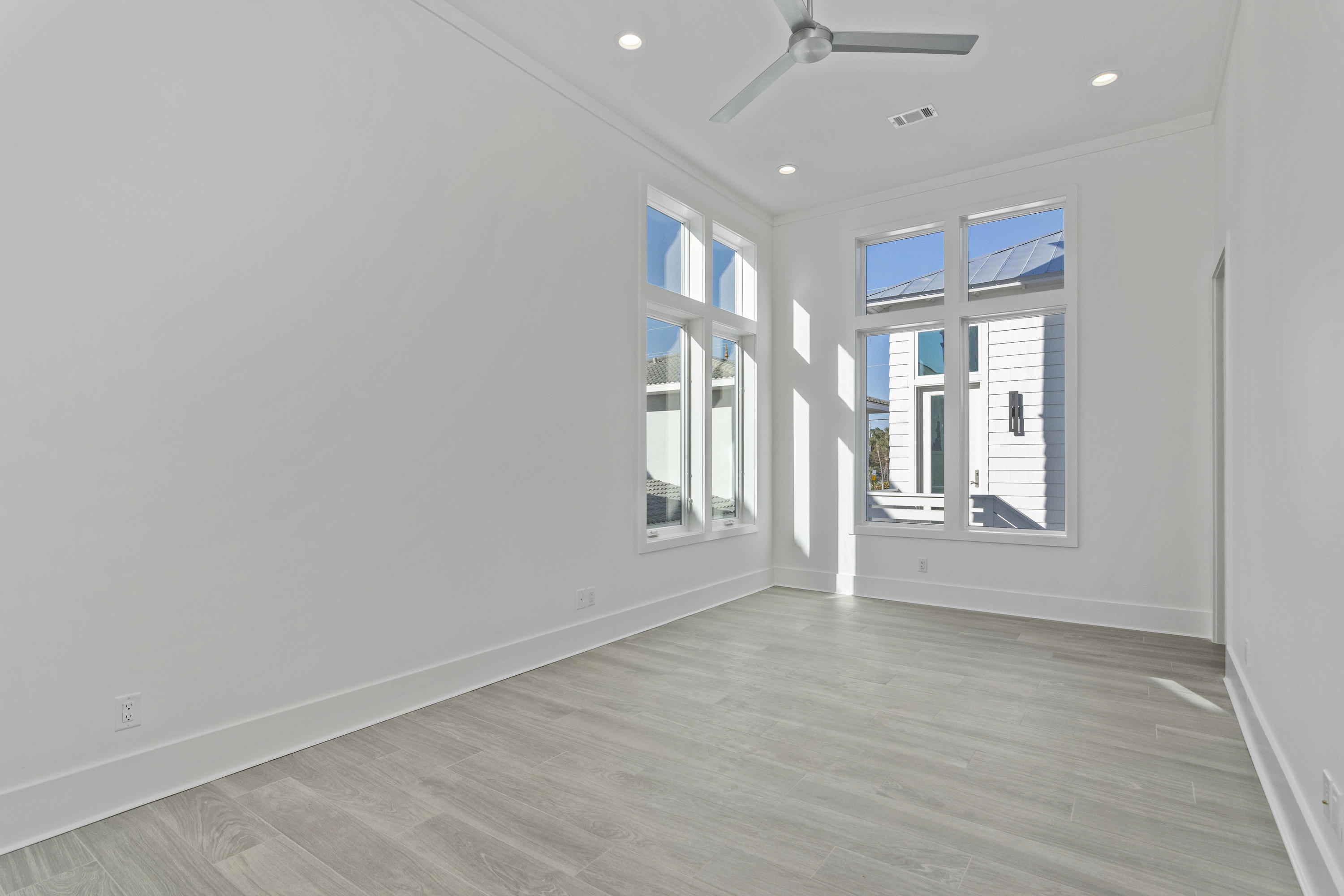 Spires Second Add S/D - Residential