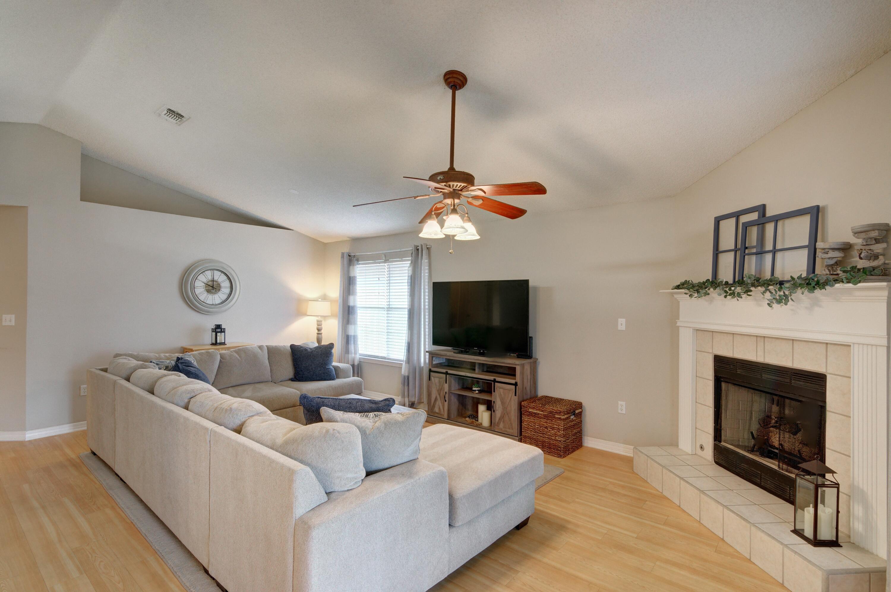 PARKER'S LANDING - Residential