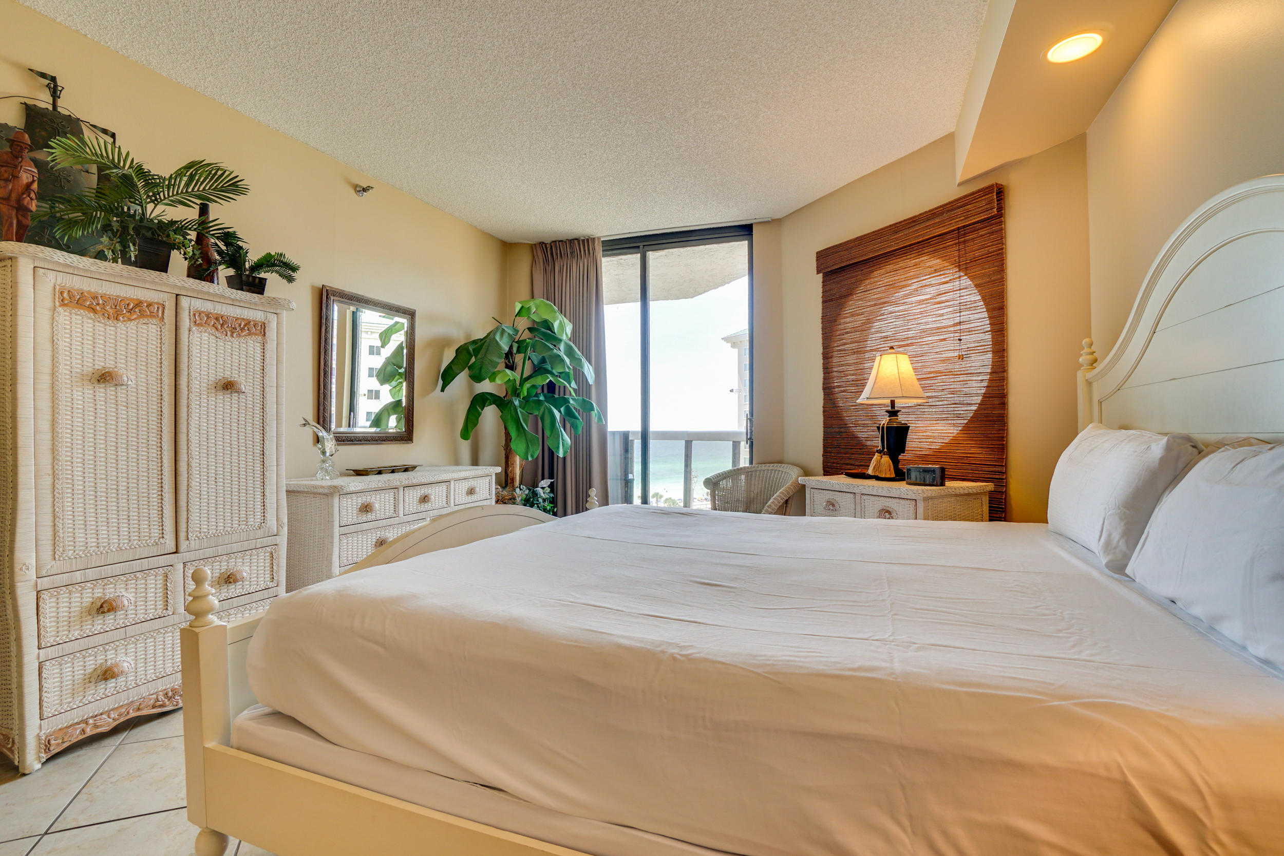 DESTIN SURFSIDE CONDO - Residential
