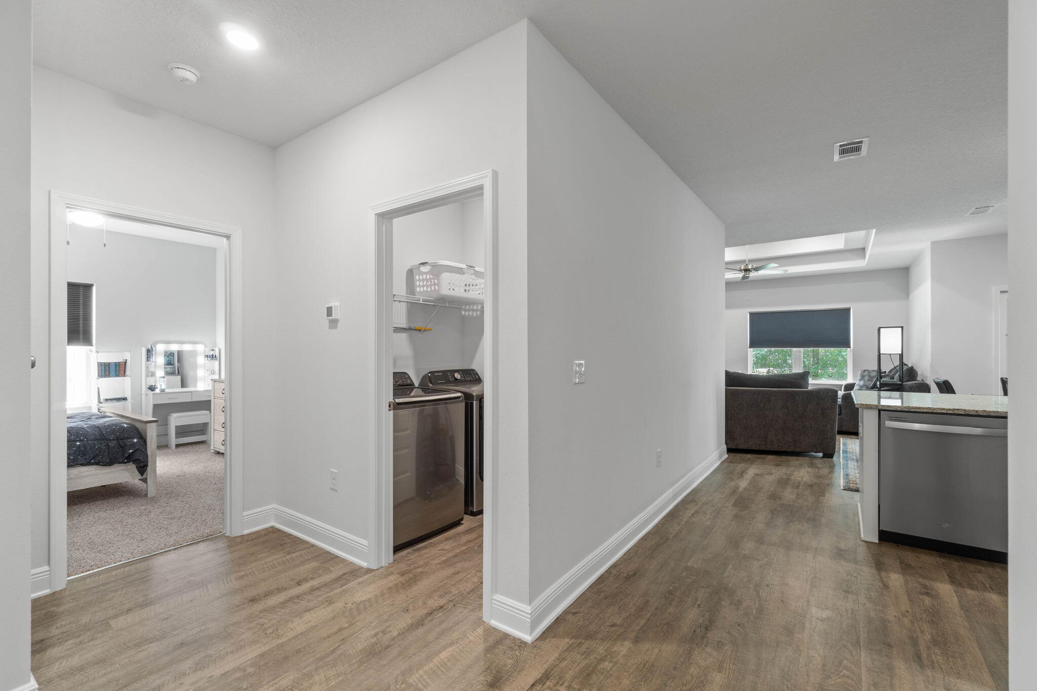 HERITAGE OAKS - Residential