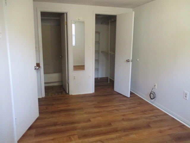EDGEWATER - Residential Lease